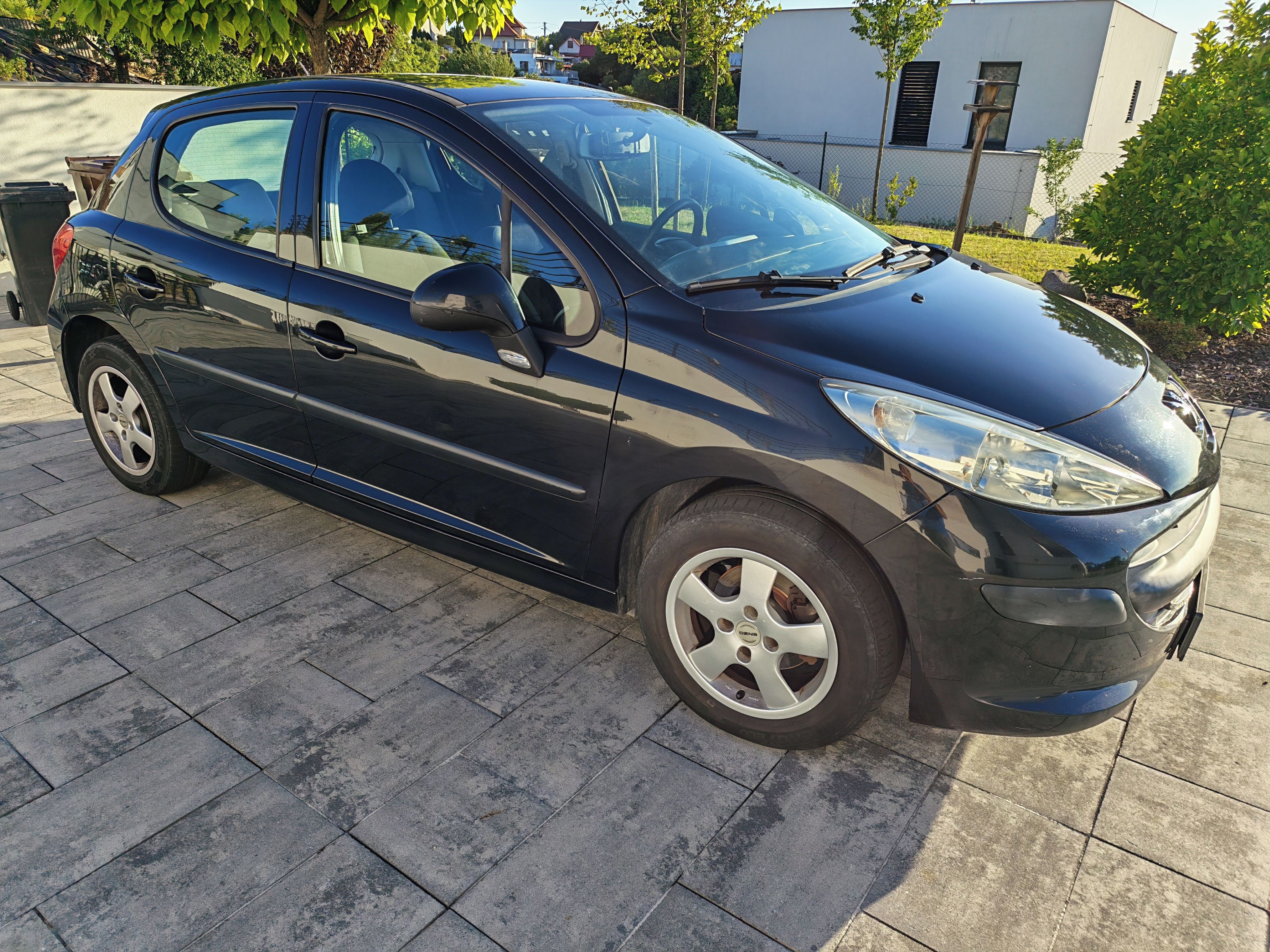 Peugeot 207, 1.4