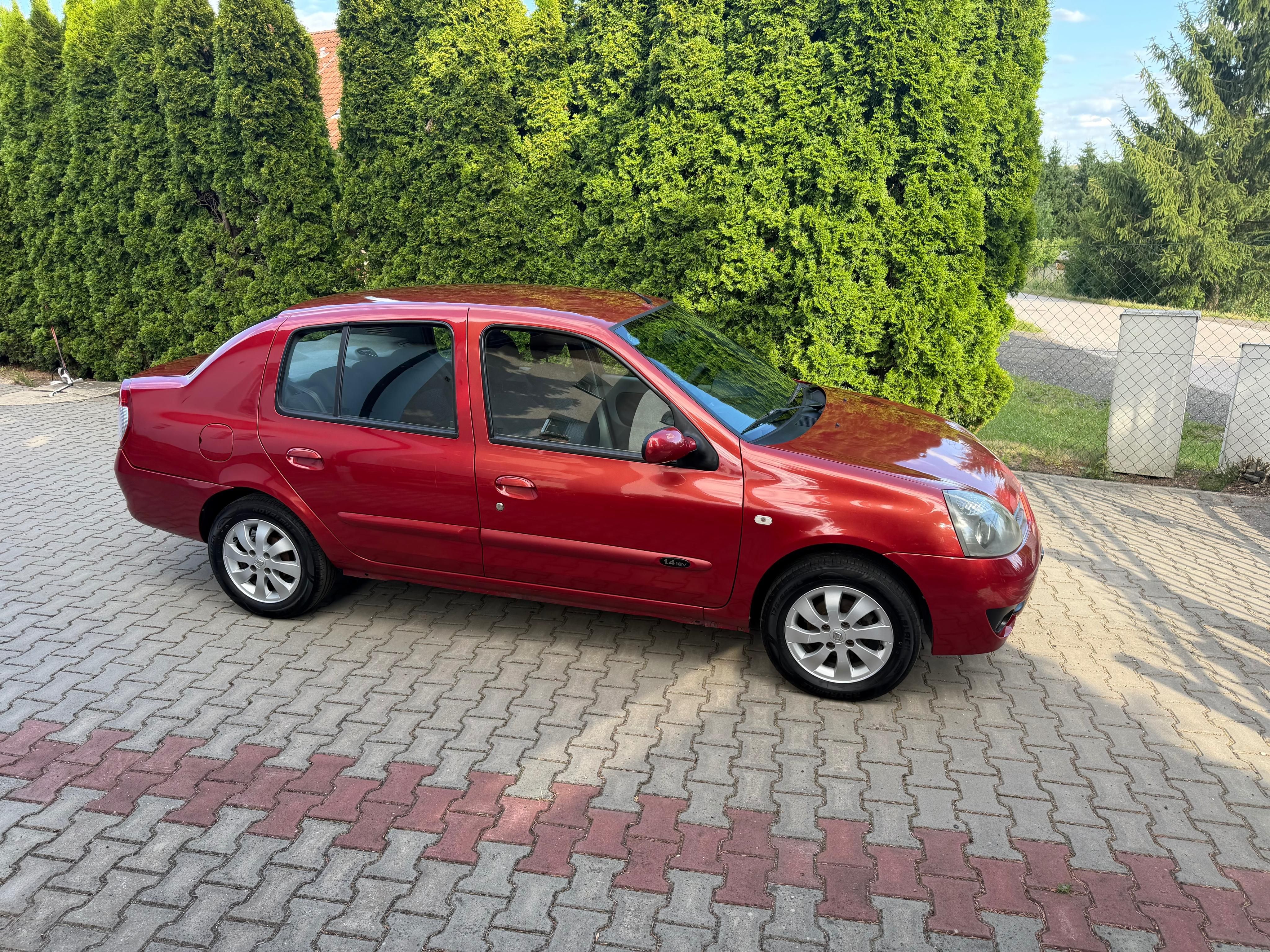 Renault Thalia, 1,4i/16 V nové zimáky  klima - fotka 2