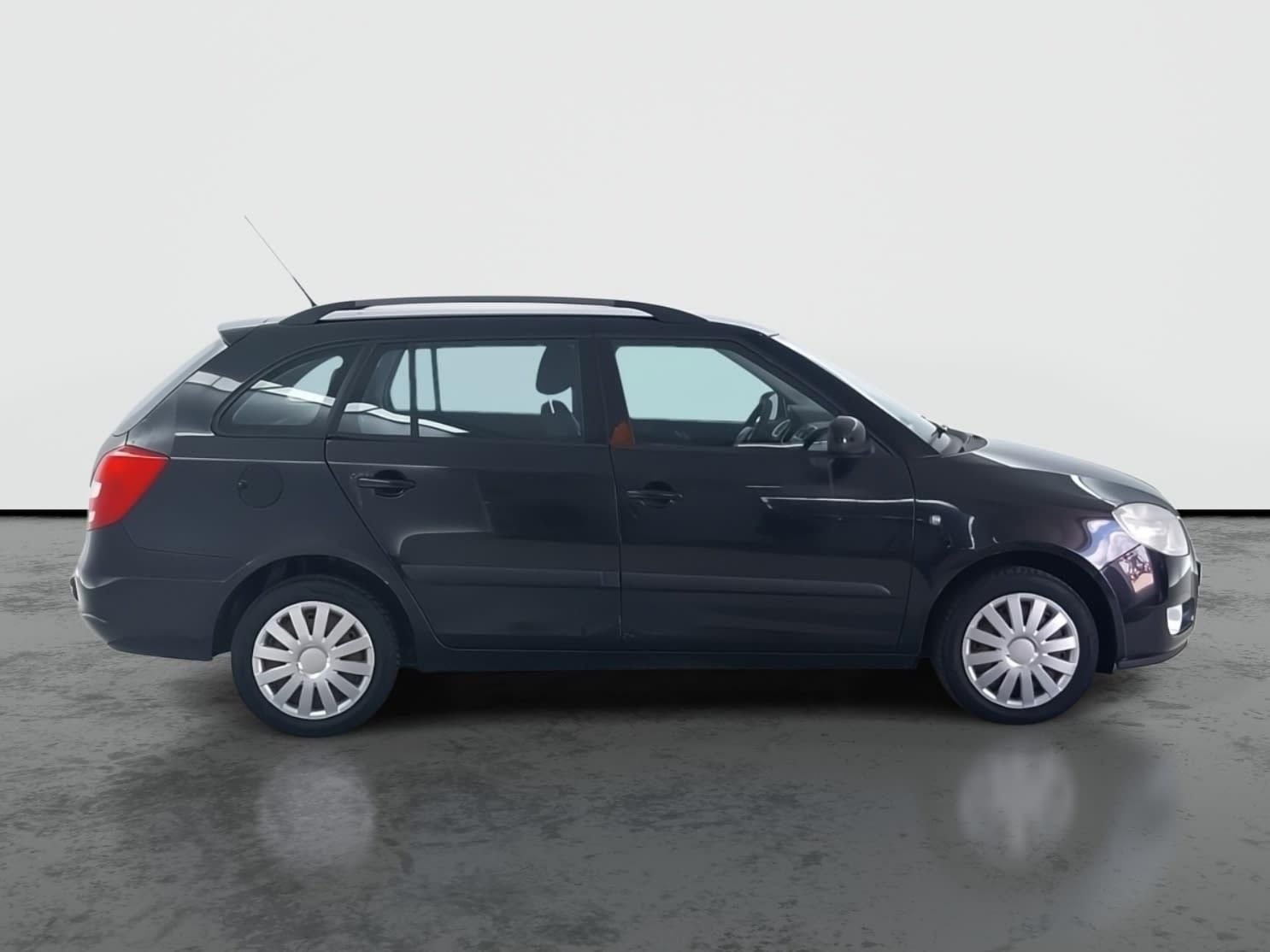 Škoda Fabia, 1.9 TDI, po STK, Tažné, Klima - fotka 5