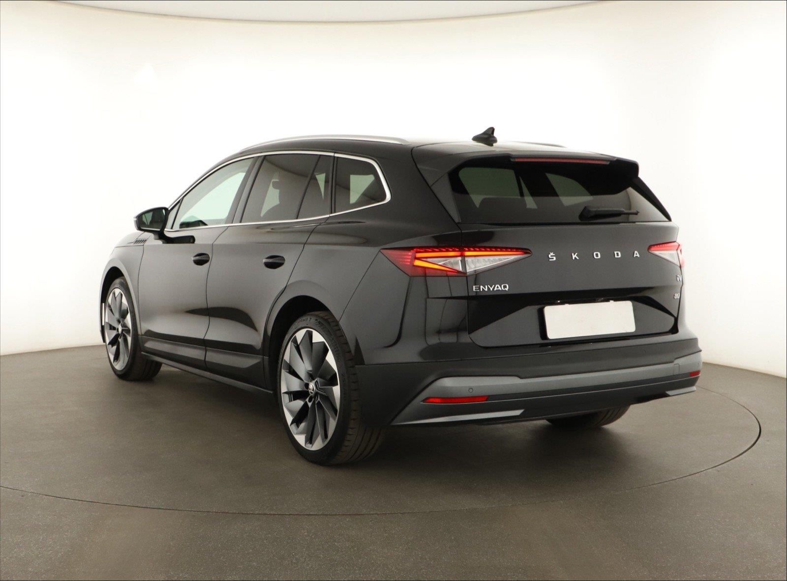 Škoda Enyaq, iV 80 (82 kWh), SoH 92% - fotka 4