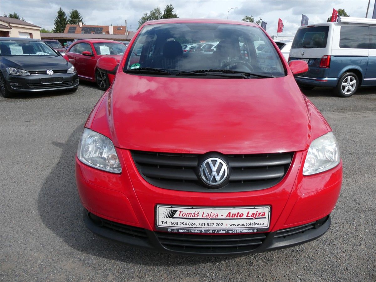 Volkswagen Fox, 1,2 HTP 2 x kola - fotka 4