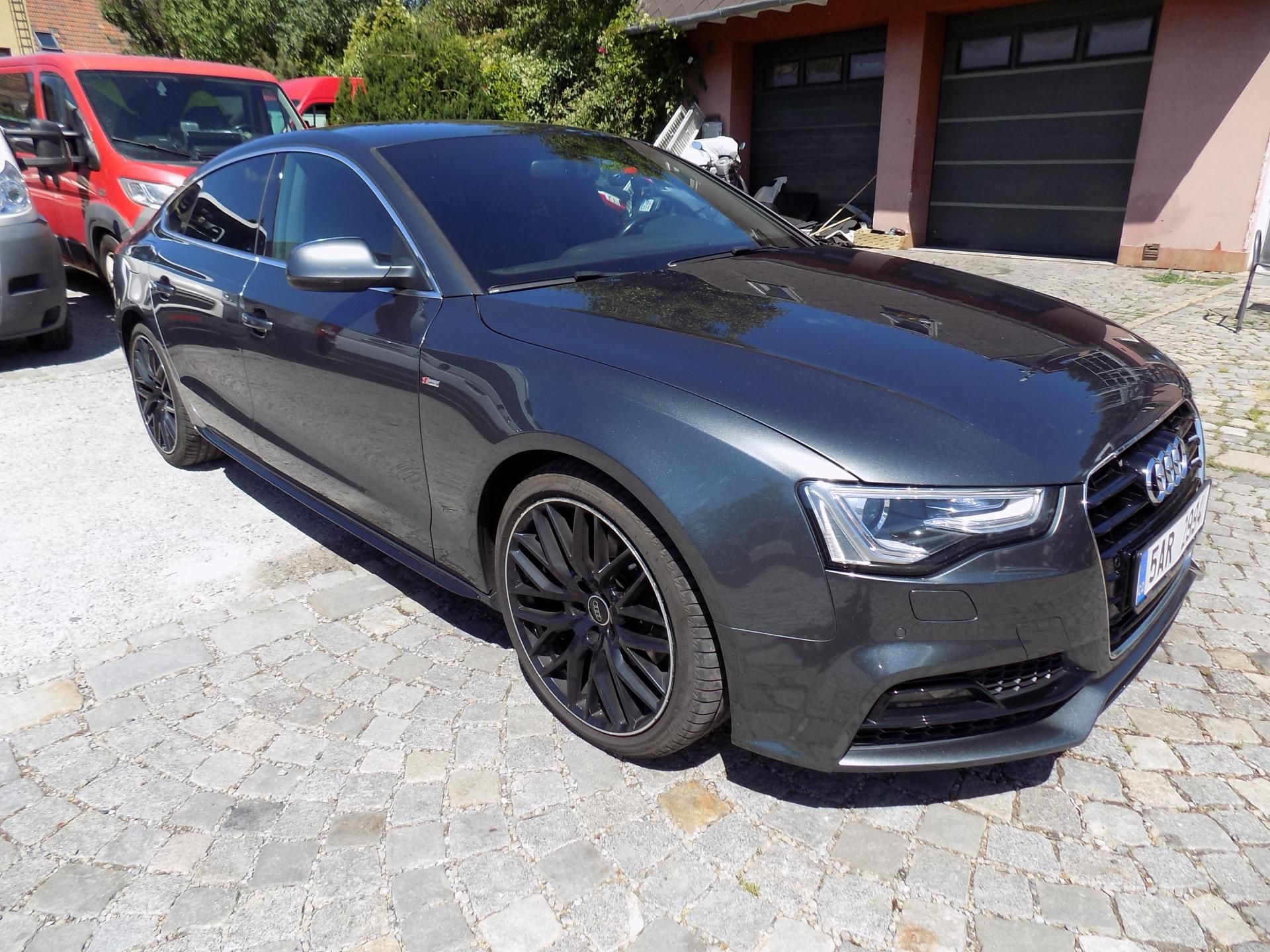 Audi A5, 2,0 TDI S-LINE, ALCANTARA, TOP - fotka 5