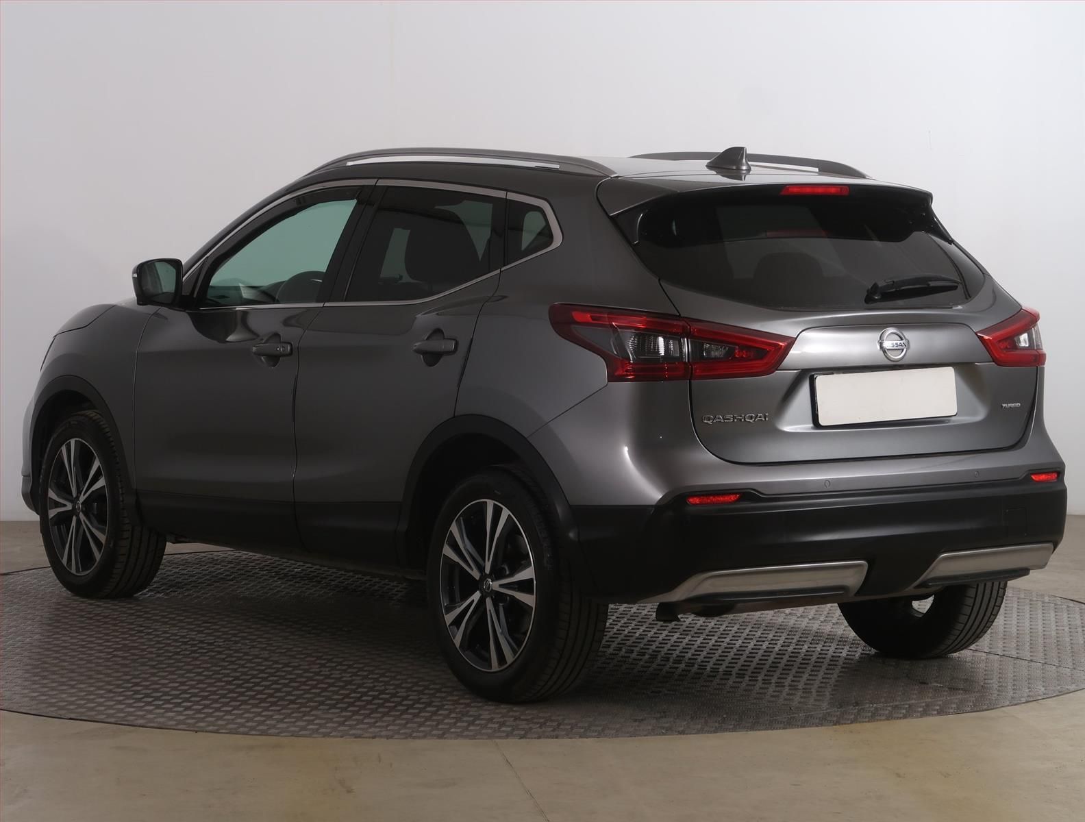 Nissan Qashqai, 1.3 DIG-T, Serv.kniha - fotka 4