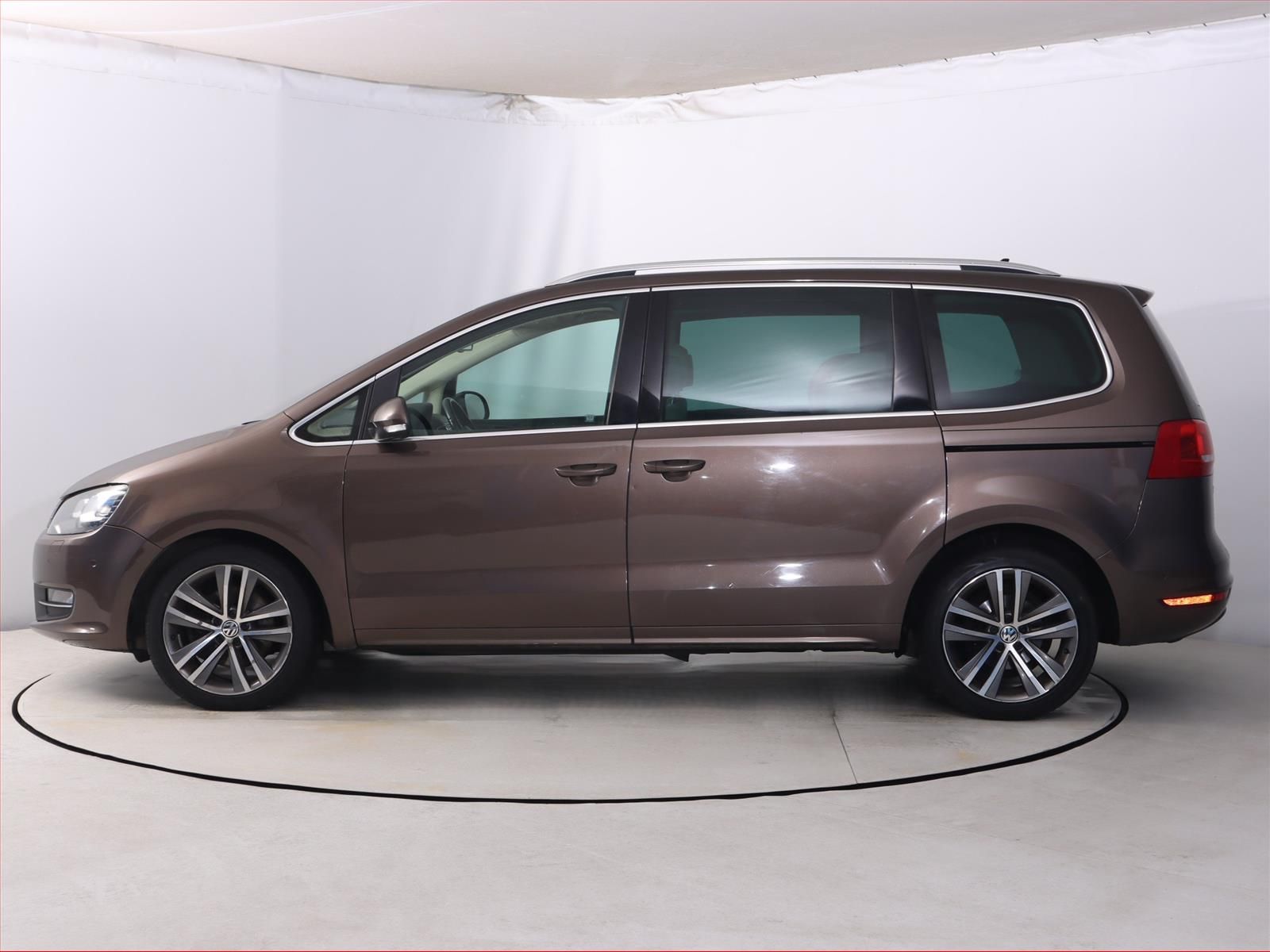 Volkswagen Sharan, 2.0 TDI, Automat - fotka 3
