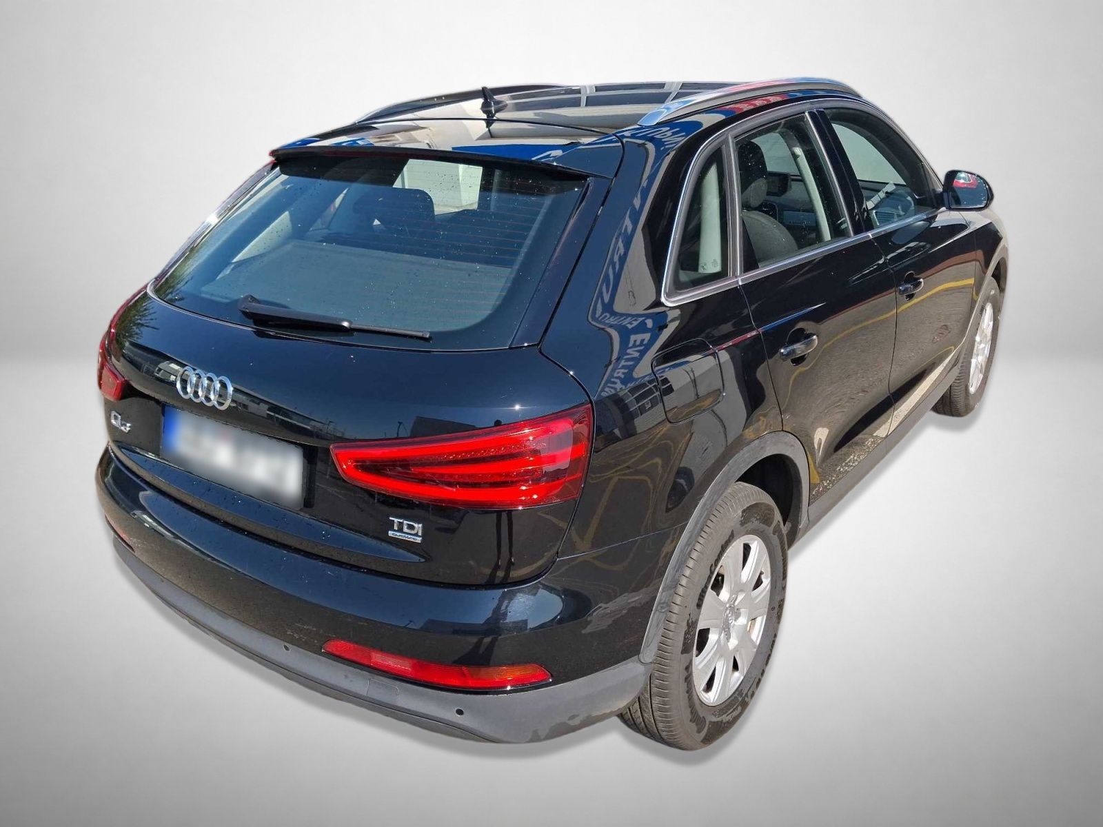 Audi Q3, 2.0 TDI, Exclusive, 4X4 - fotka 2