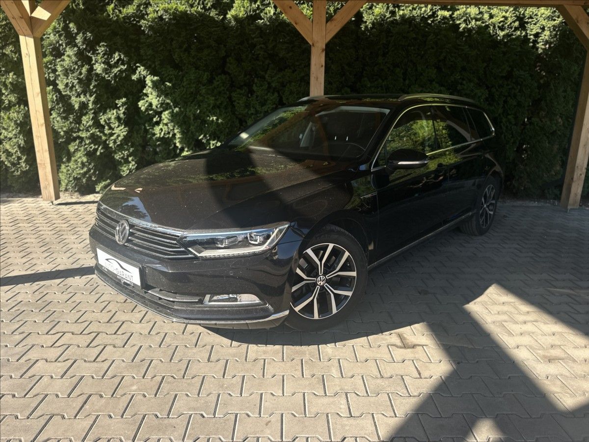 Volkswagen Passat, 2,0 Bi-TDI 176kW DSG 4X4 N.TOP