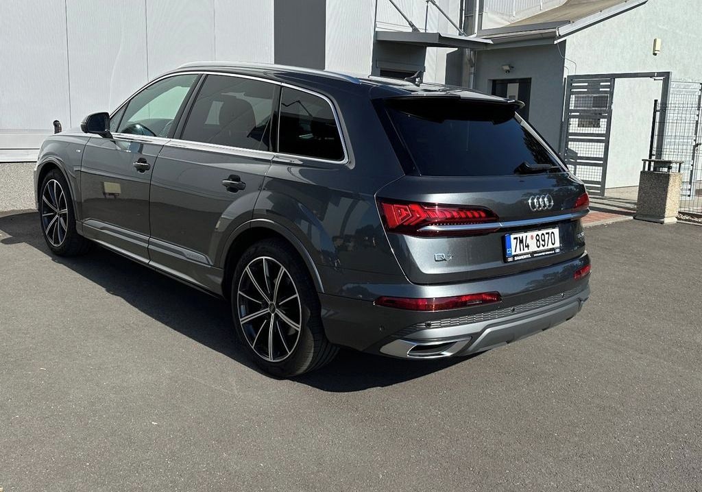 Audi Q7, S line 50 TDI quattro - fotka 2
