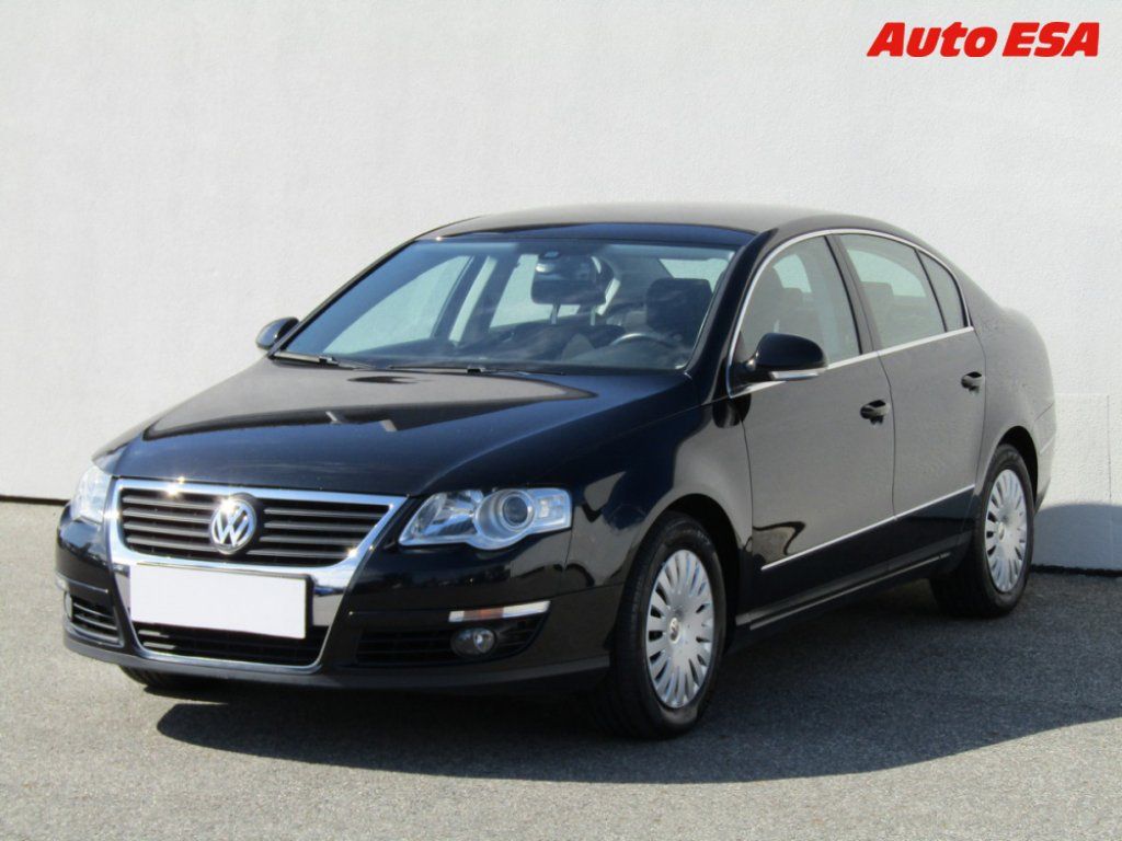Volkswagen Passat, 2.0tdi,ČR - fotka 3