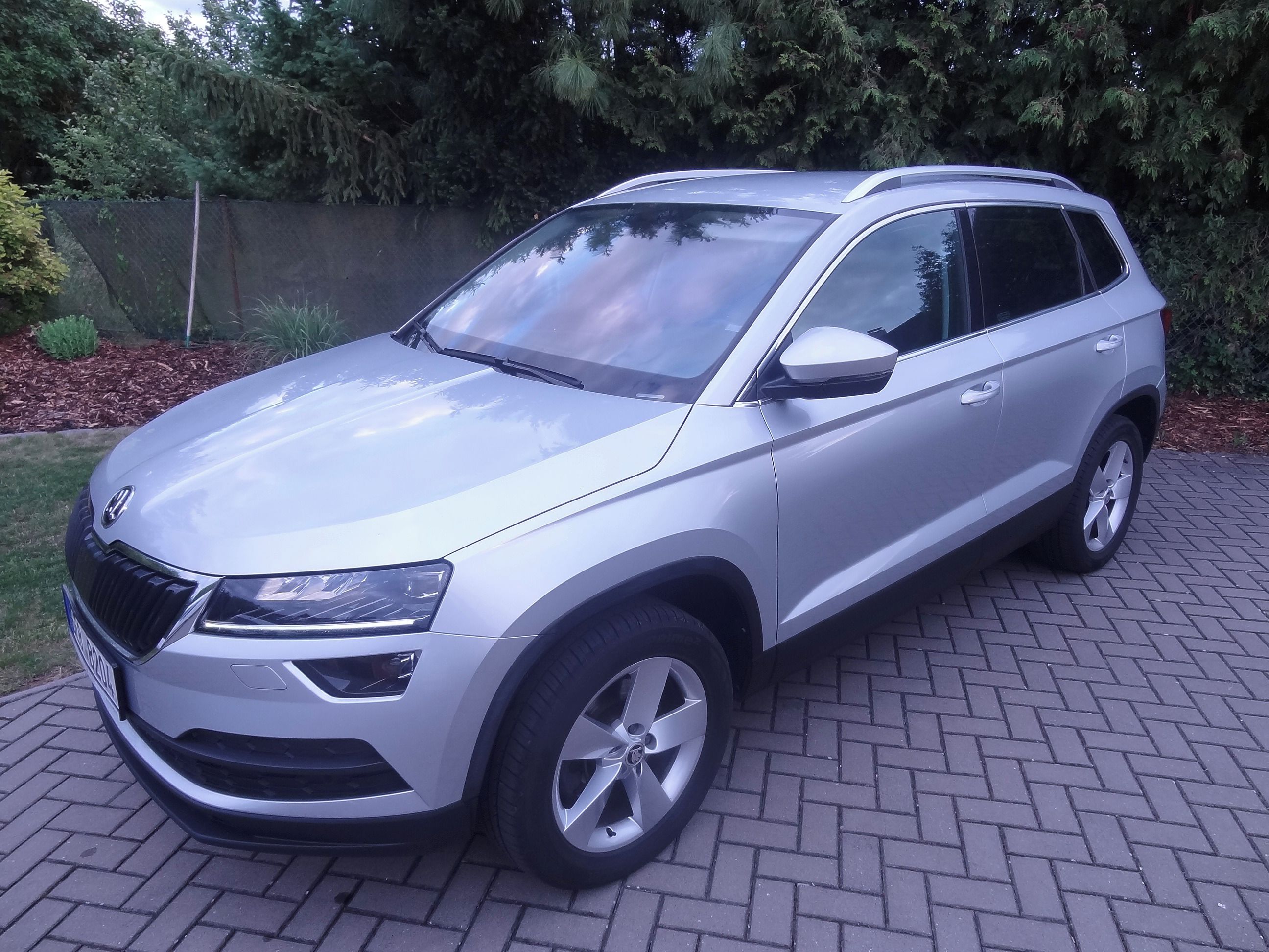 Škoda Karoq, 2.0 TDI,110 kW,4X4, ČR,1.MAJ - fotka 2