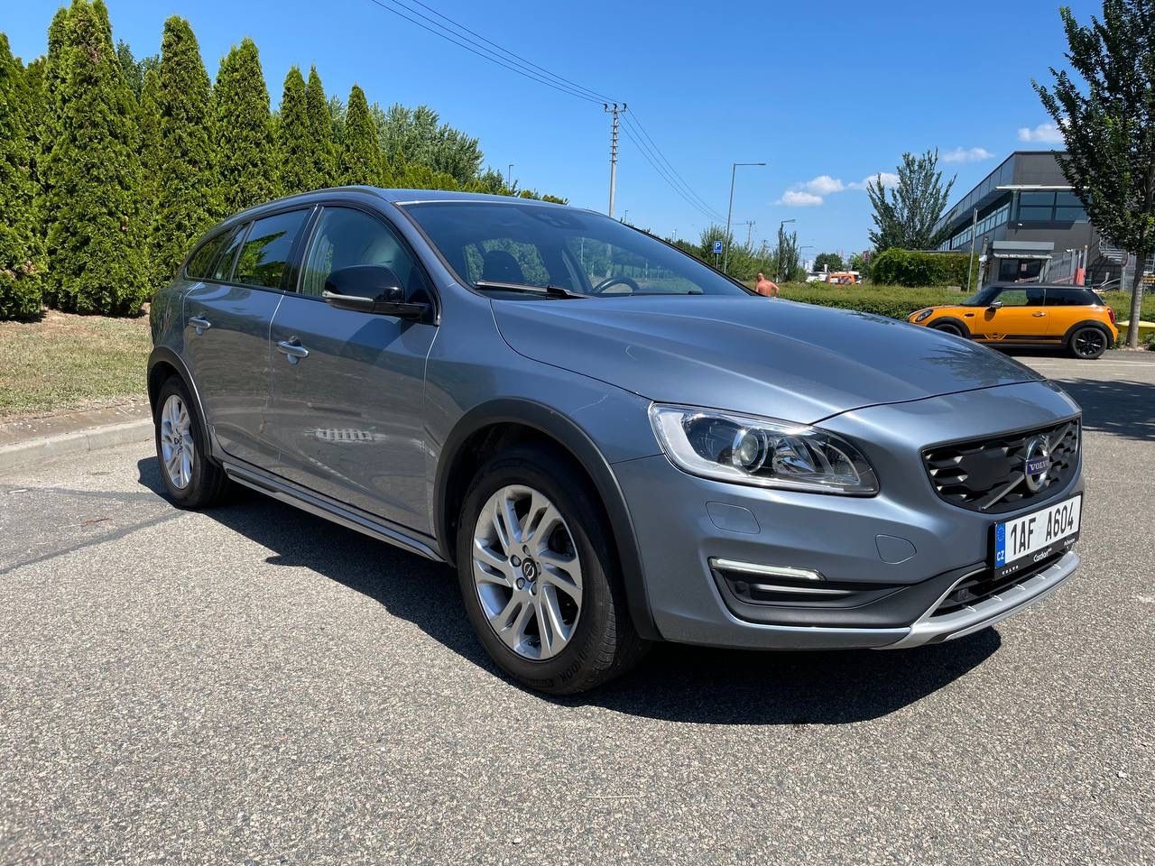 Volvo V60, V60 Cross Country Momentum AWD - fotka 6