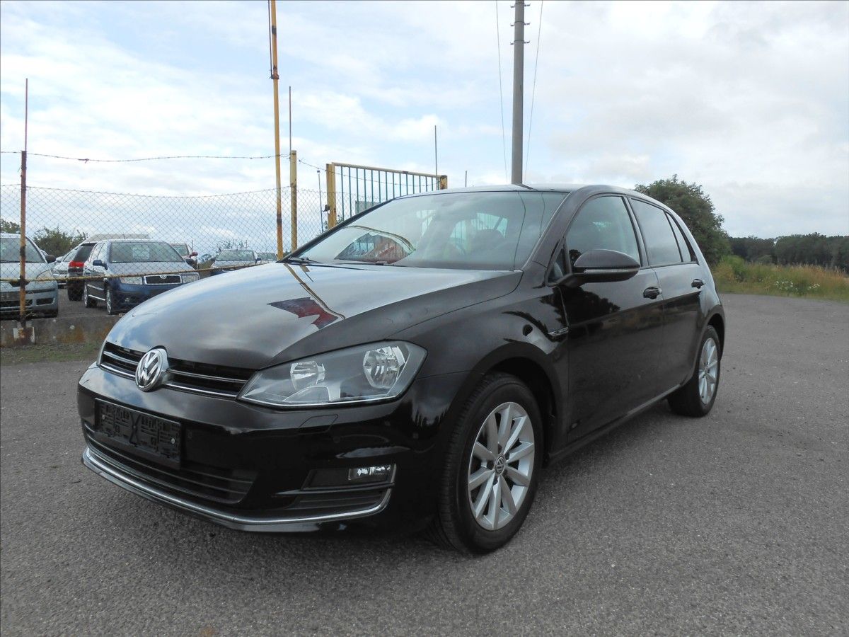 Volkswagen Golf, 1,2 81 kW SERVISKA DIGIKLIMA