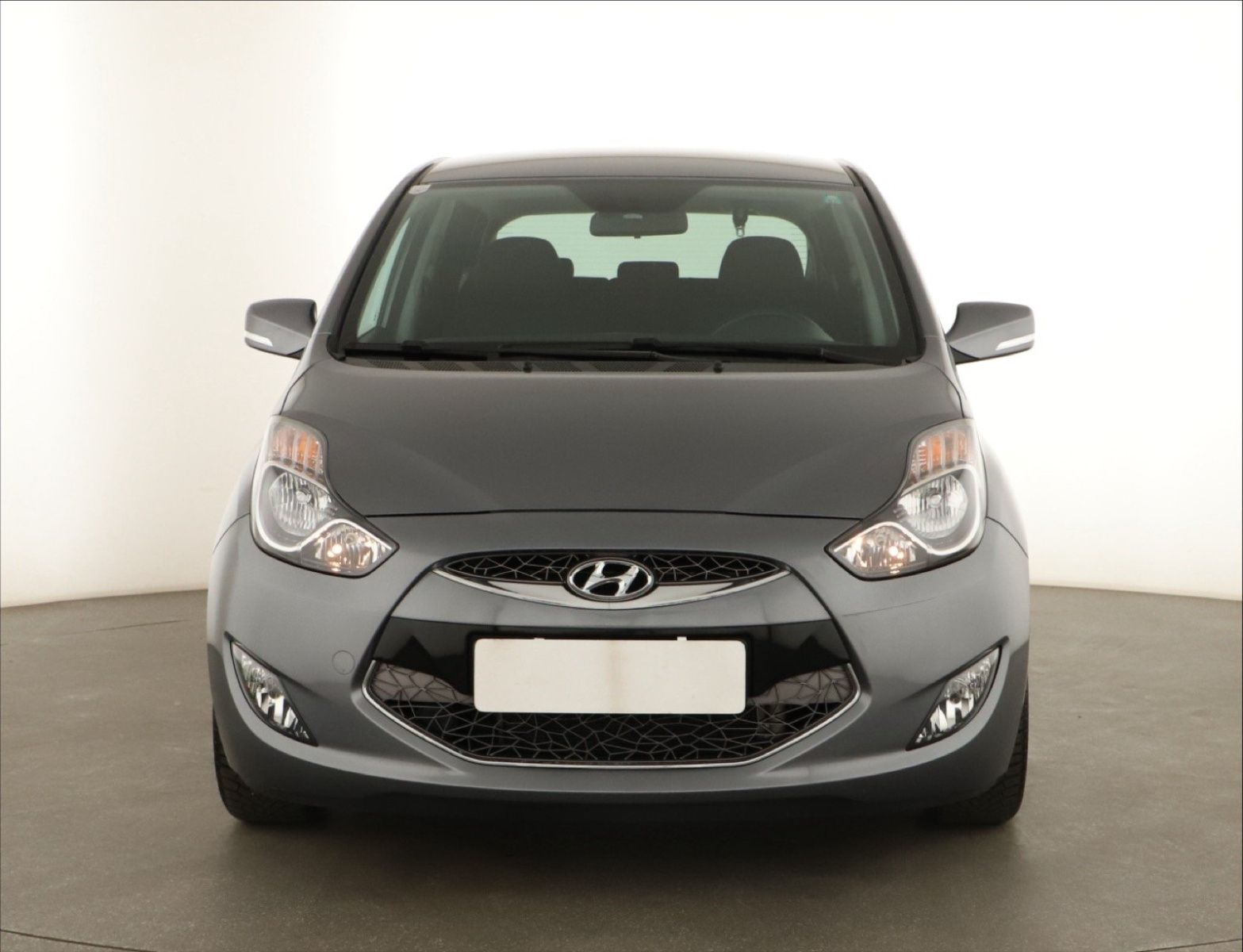Hyundai ix20, 1.6 CVVT, Automat, Serv.kniha - fotka 2