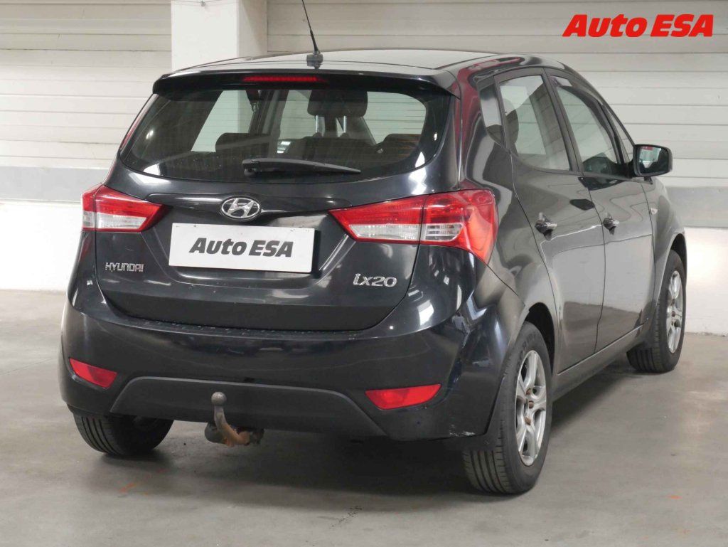 Hyundai ix20, 1.4,ČR - fotka 6