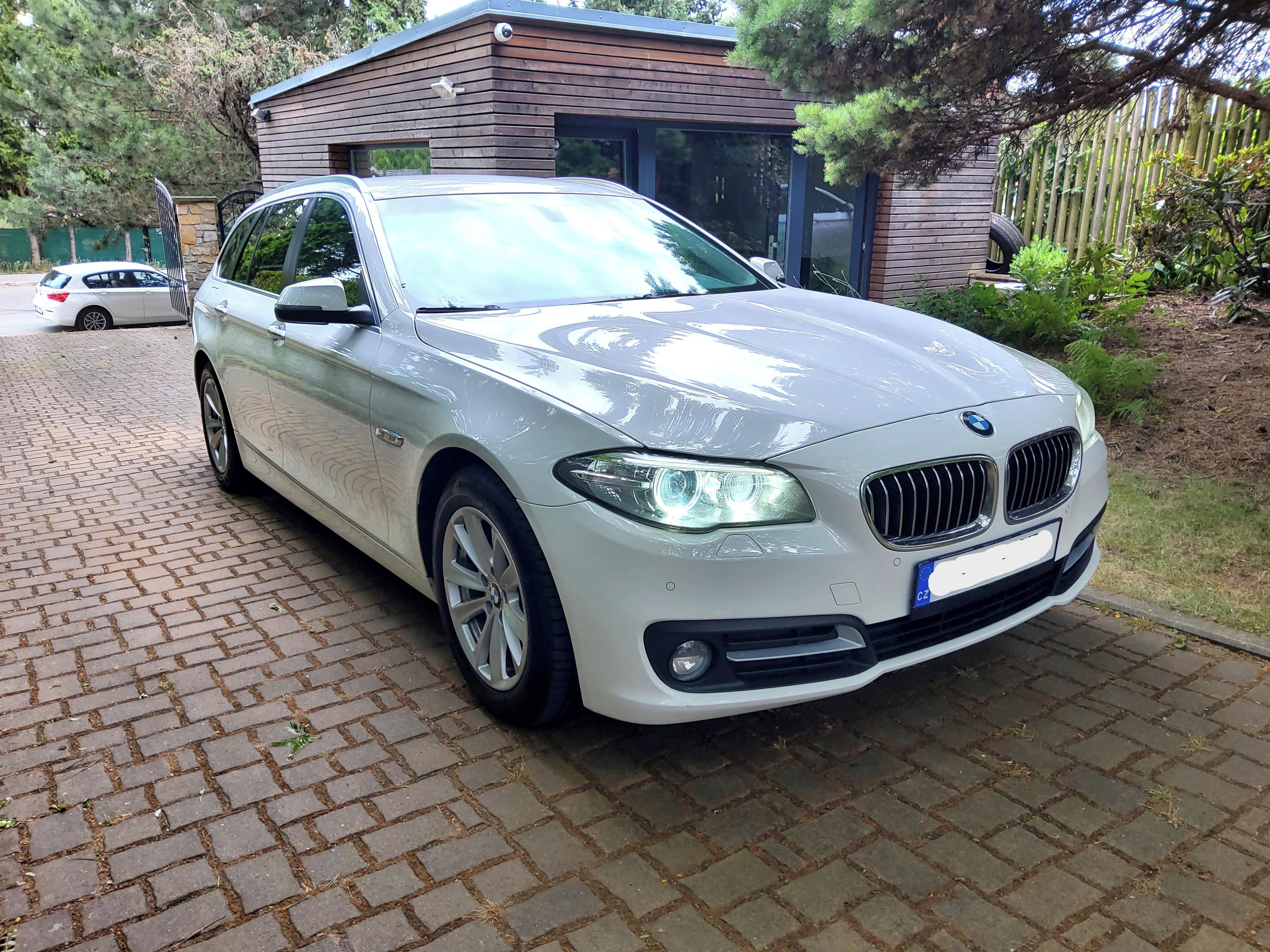 BMW Řada 5, 520d xDr.  ČR navi nez. topení - fotka 2