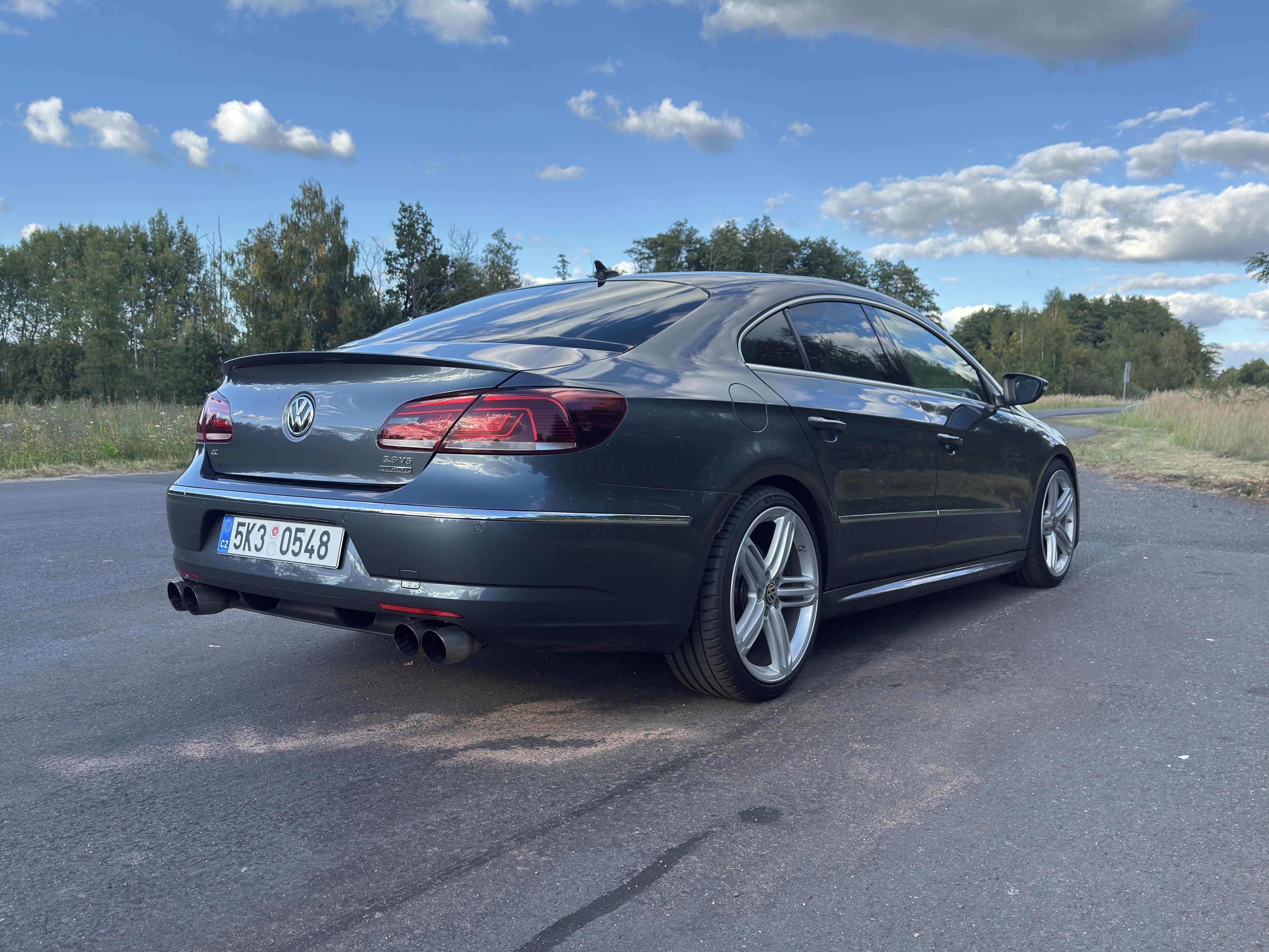 Volkswagen CC, R-Line, 3.6 V6 220kW - fotka 2