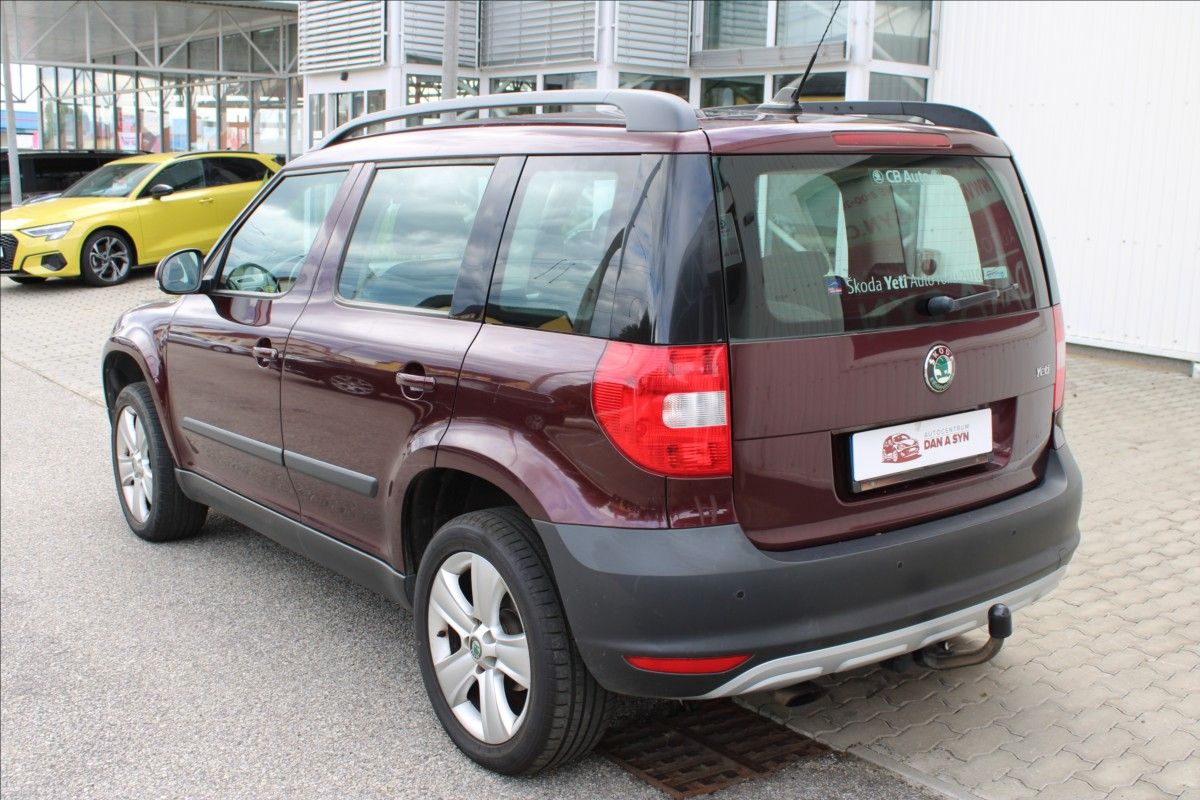 Škoda Yeti, 1,2 TSI Elegance, tažné - fotka 4