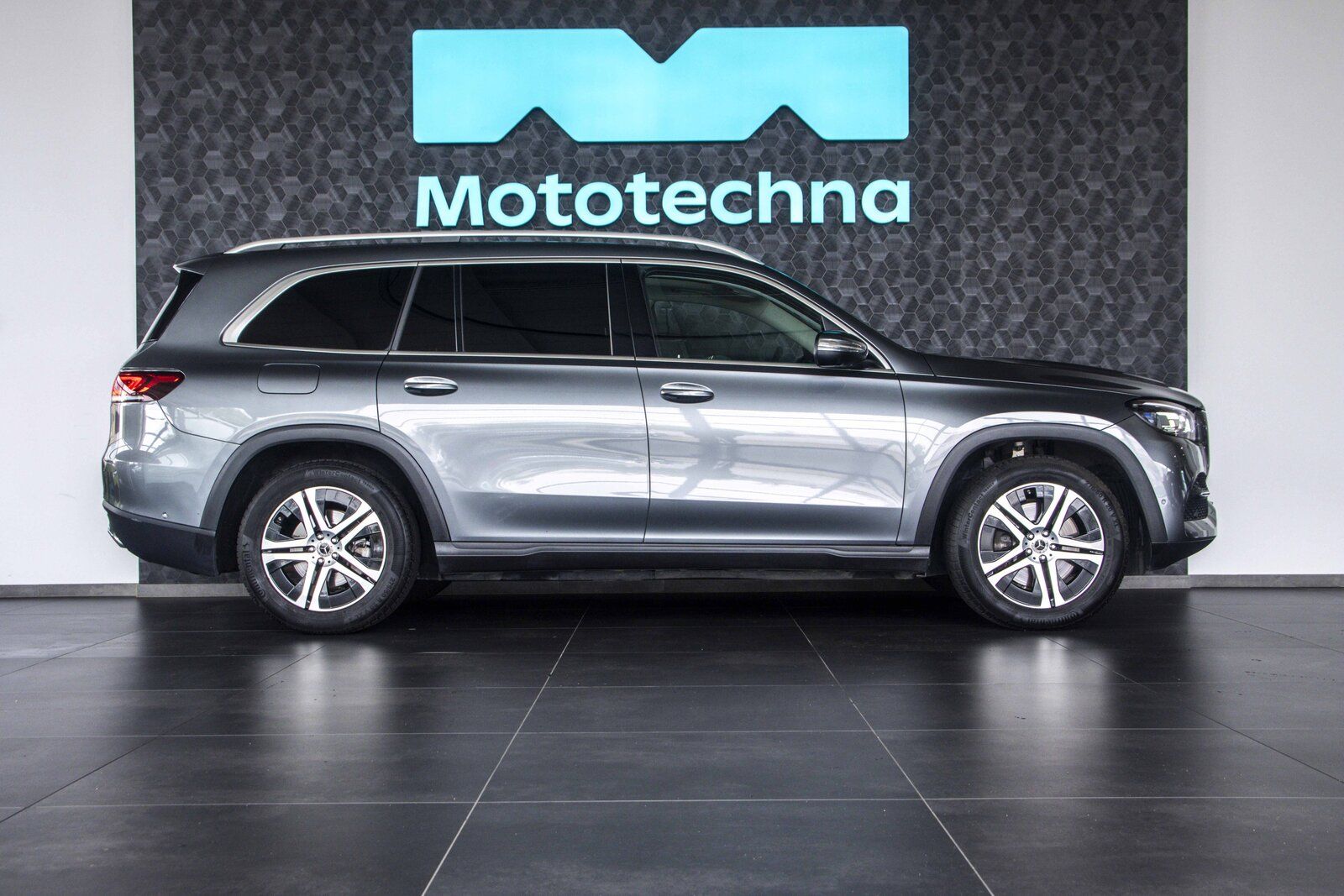 Mercedes-Benz GLS, 400 d 4MATIC - fotka 6