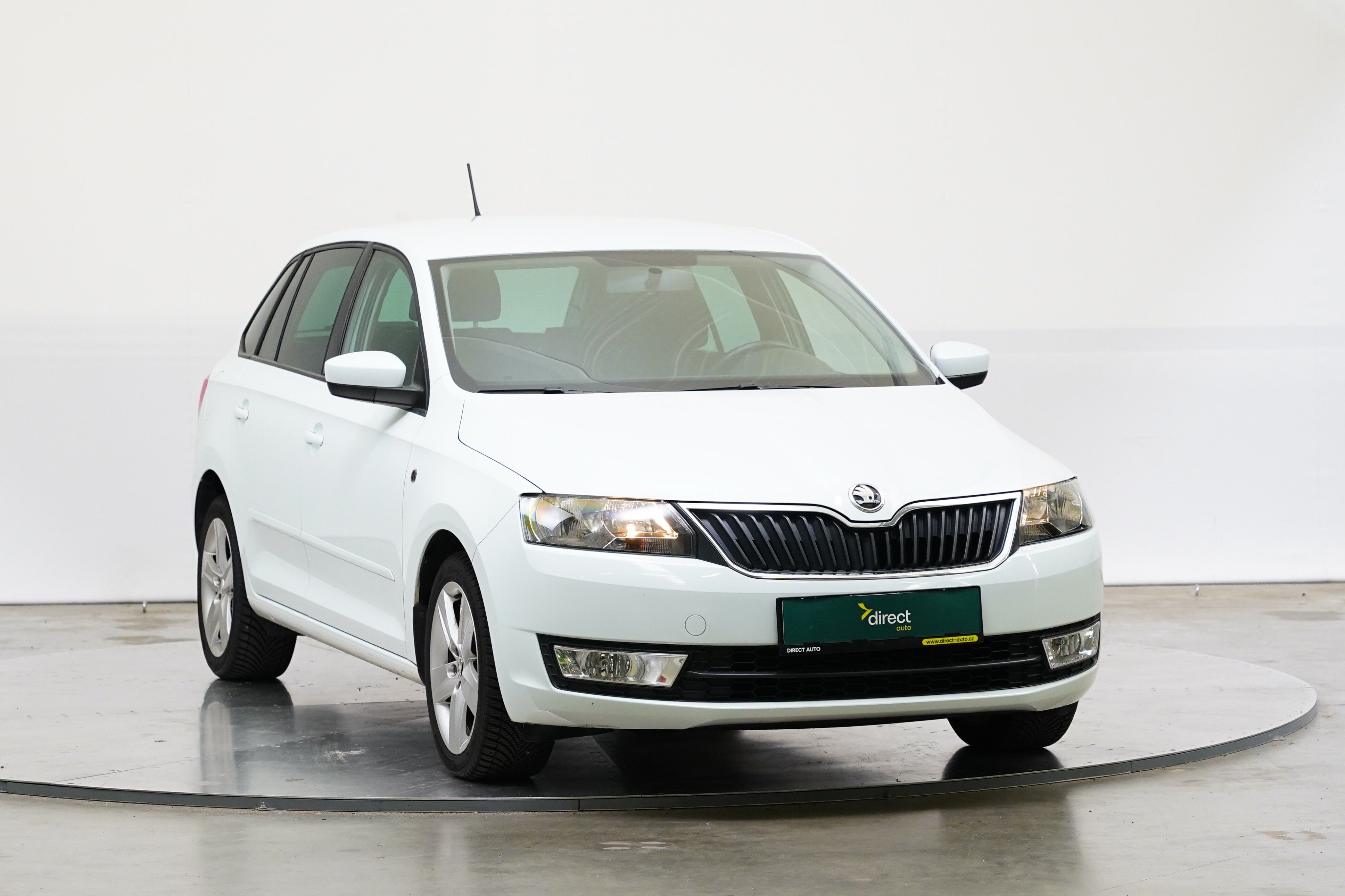 Škoda Rapid, 1.2 TSI 63 kW Elegance - fotka 3