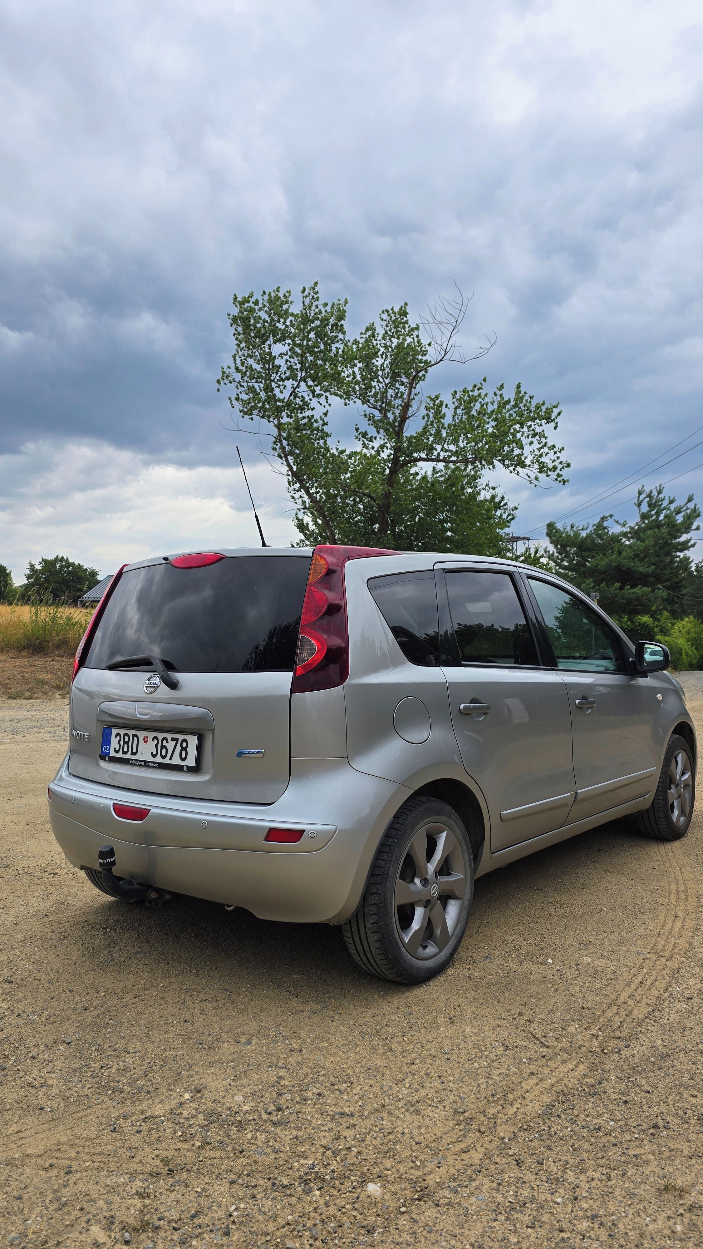 Nissan Note - fotka 6