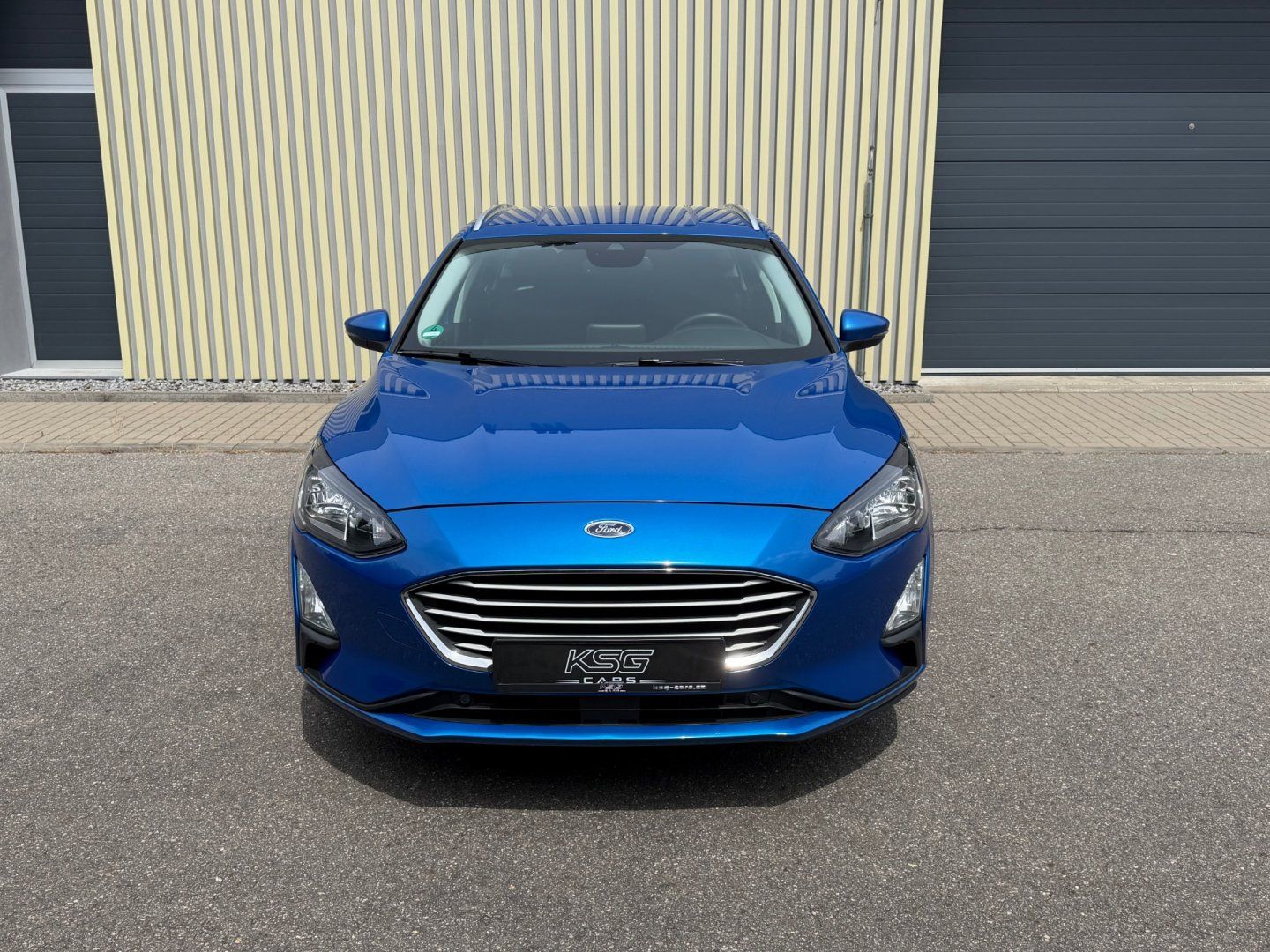 Ford Focus, Com. 1.5TDCi 88kW 1. maj. Tažn - fotka 3