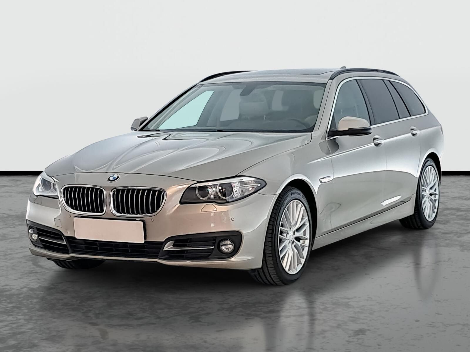 BMW Řada 5, 535i, Kůže, Navi - fotka 2