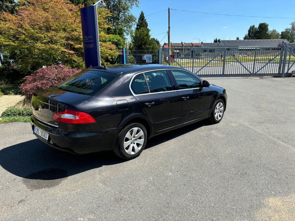 Škoda Superb, II 2,0TDi - fotka 6