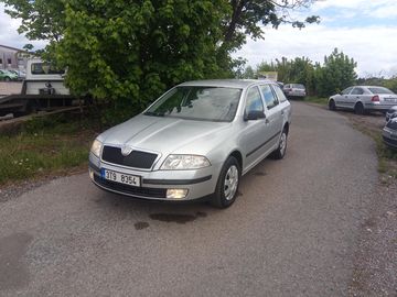 1,6 MPi, serviska