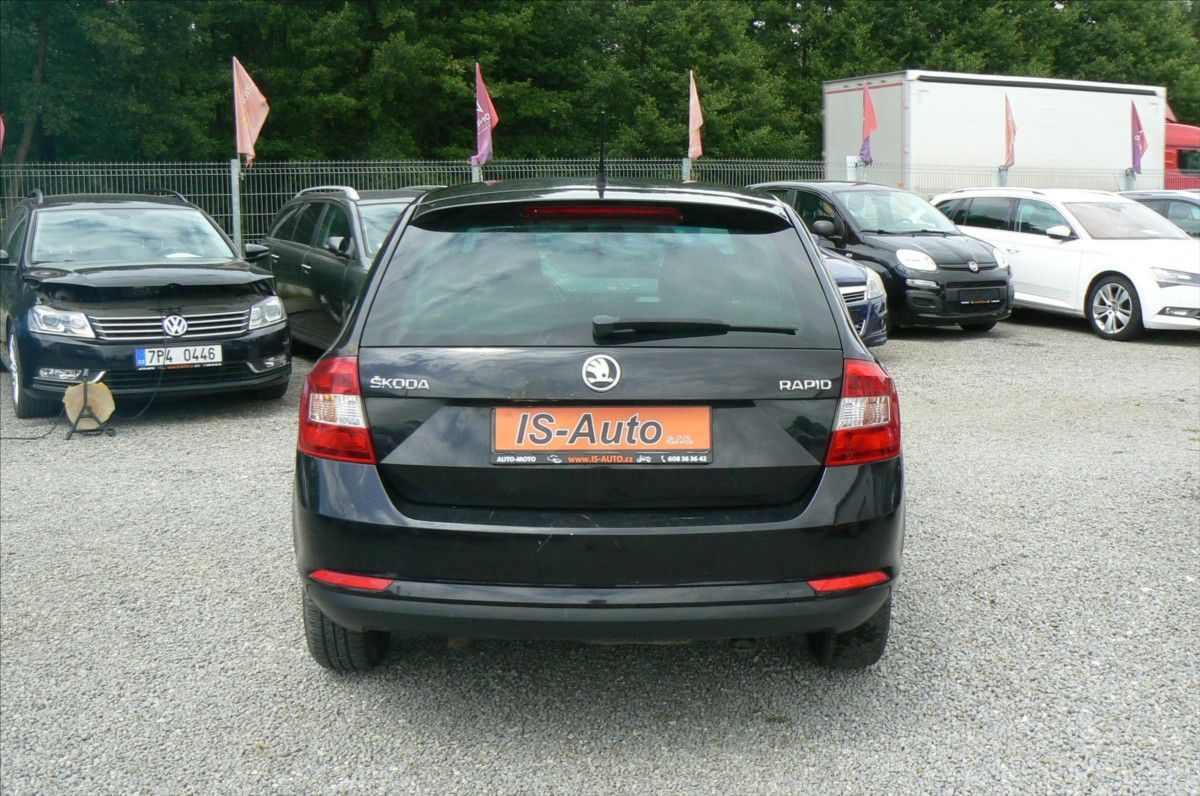 Škoda Rapid, 1,6 TDi - fotka 6