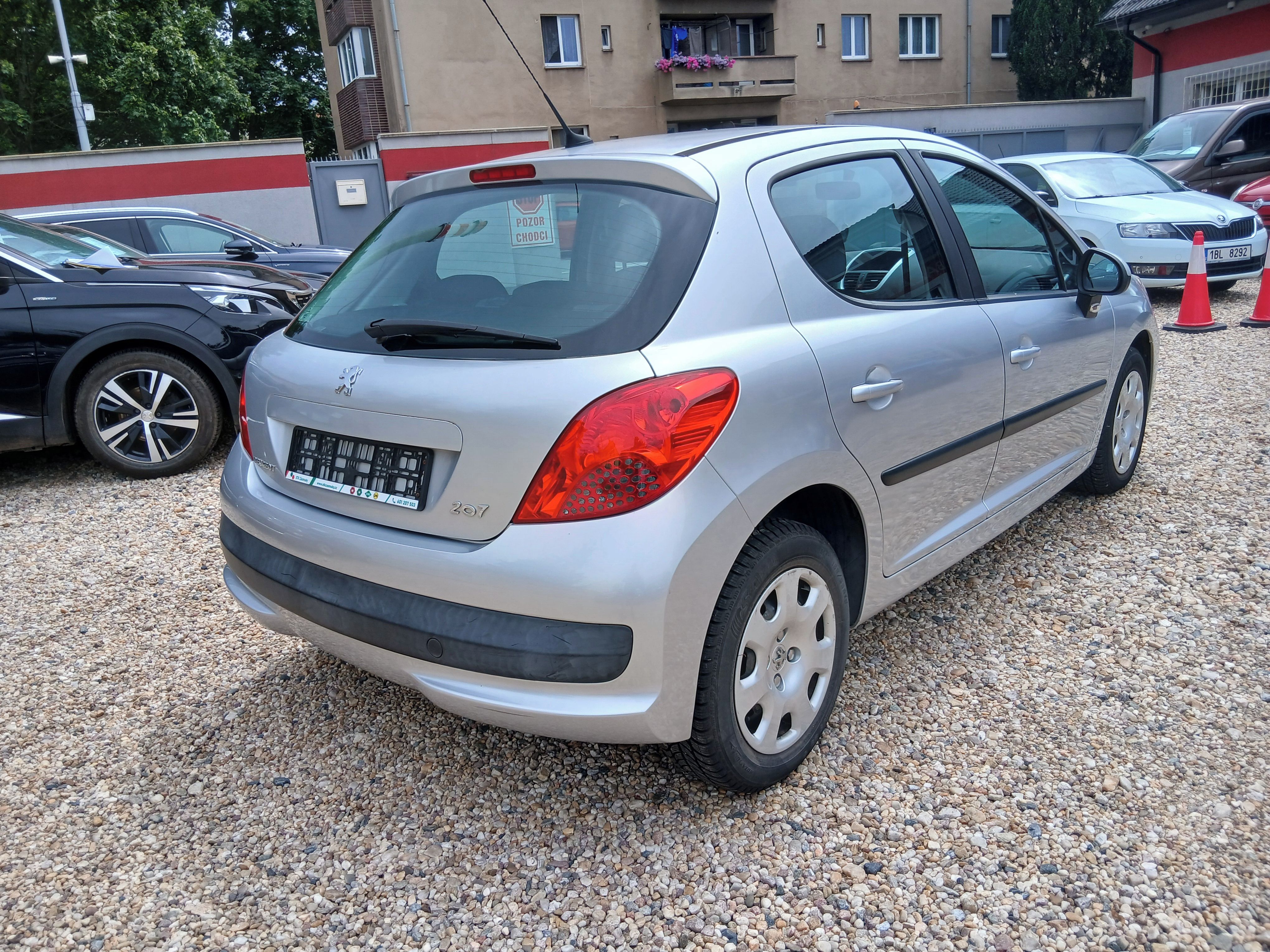 Peugeot 207, 1.4i 54KW Klima Naj:52.900Km - fotka 5