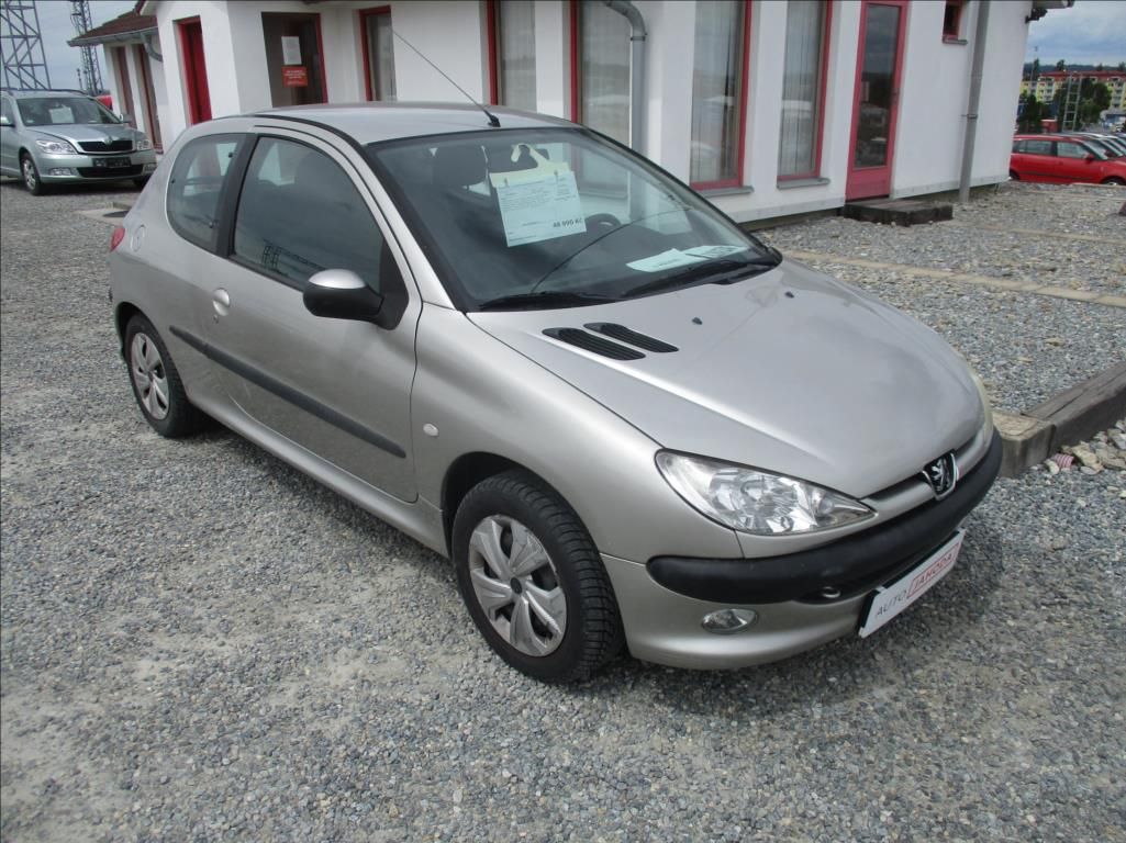 Peugeot 206, 1,4 i,klima,serv.kniha,CZ