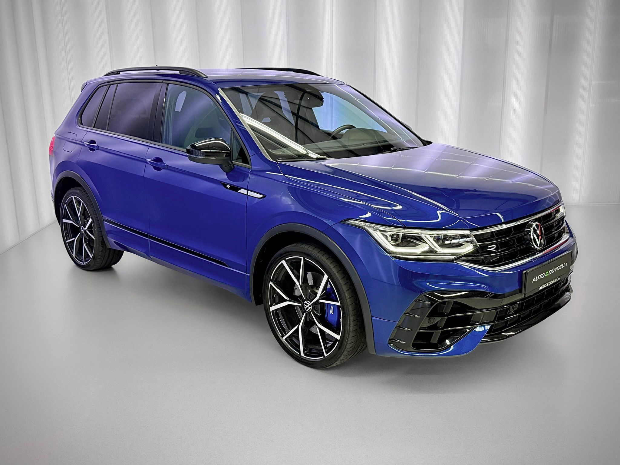 Volkswagen Tiguan, 2.0 TSI 235 KW R-LINE, DSG, 4M - fotka 4