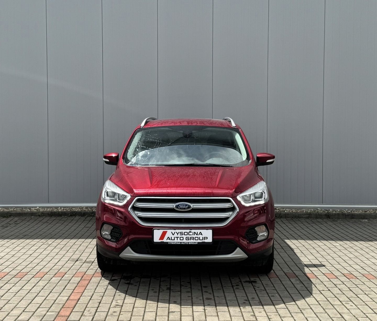 Ford Kuga, 1.5 EB 110kW M6 TITANIUM - fotka 5
