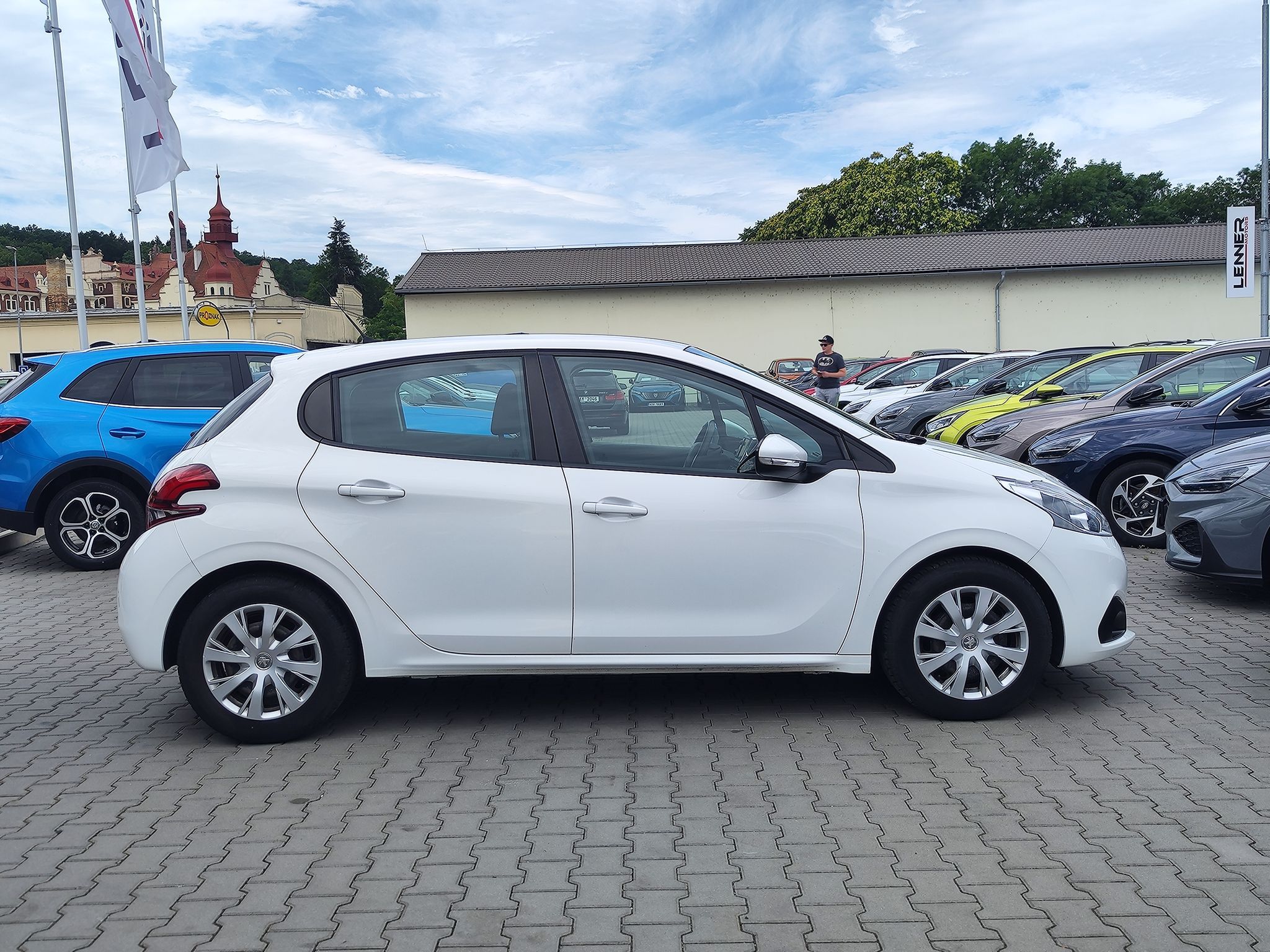 Peugeot 208, 1.2 PureTech/61kW Active - fotka 4