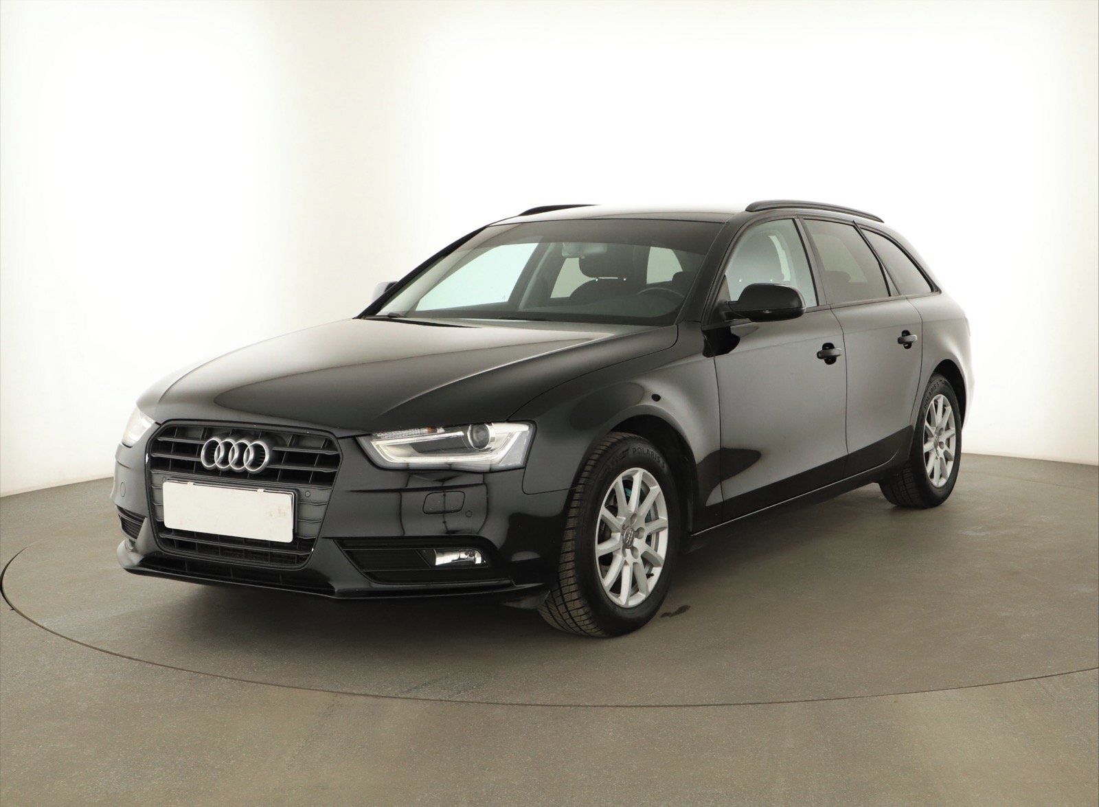 Audi A4, 2.0 TDI, Automat, Navi - fotka 2