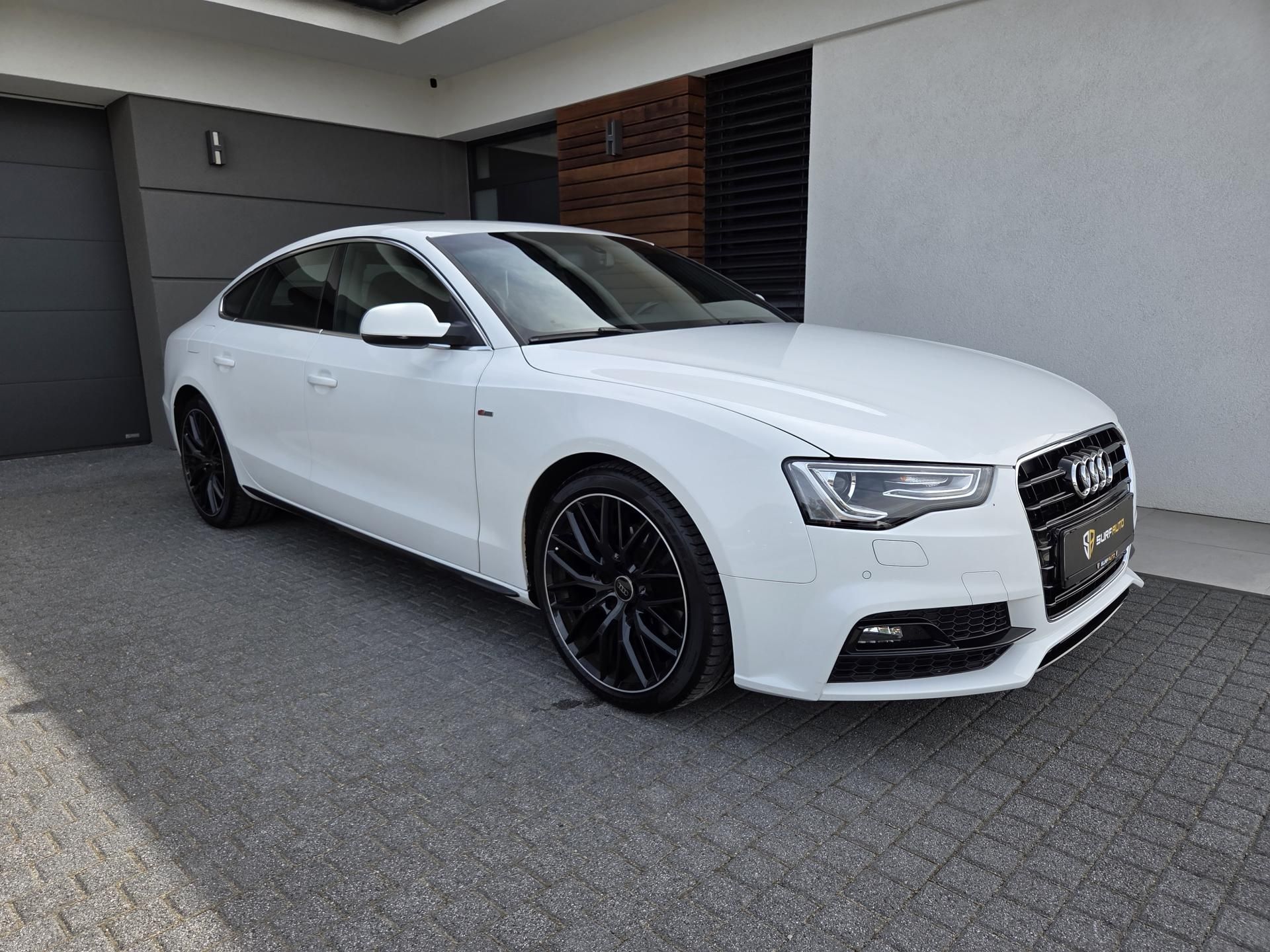 Audi A5, 2,0 TDi Sportback - fotka 4