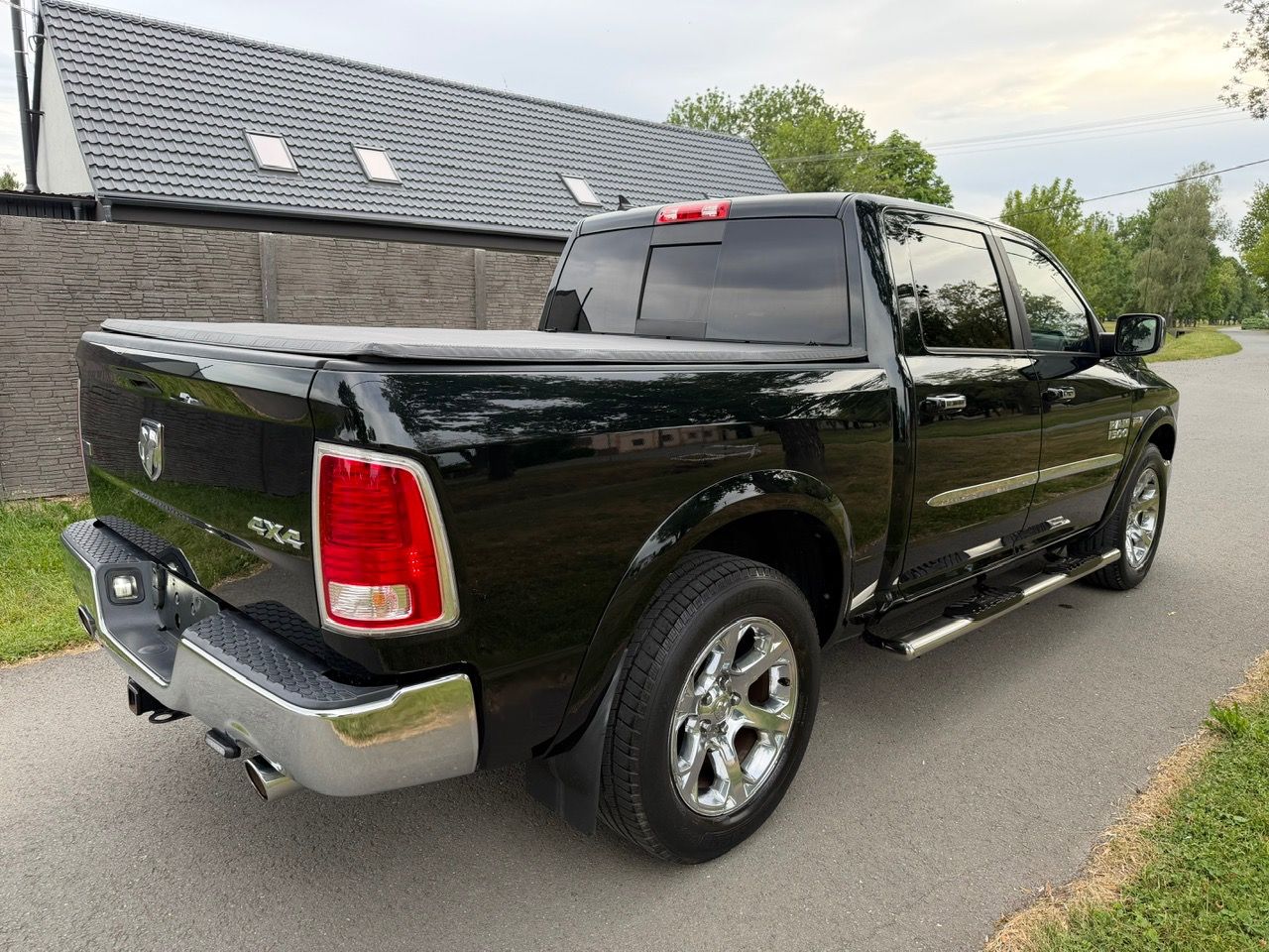 Dodge Ram, Laramie, po velkém servisu! - fotka 5