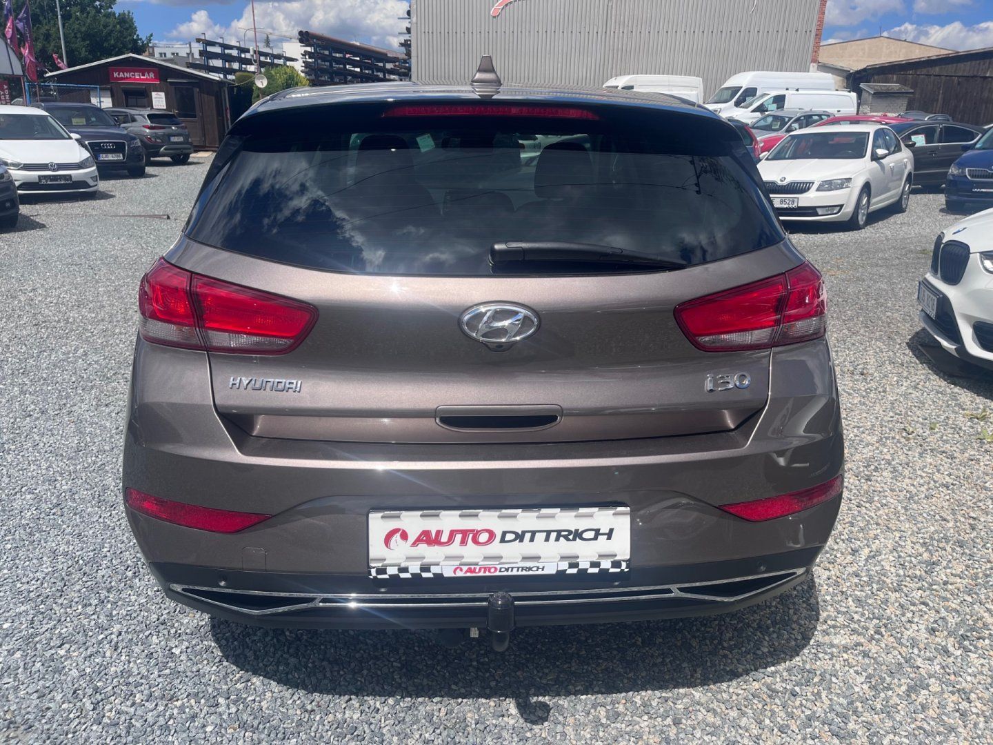 Hyundai i30, 1.5 DPi COMFORT - fotka 6