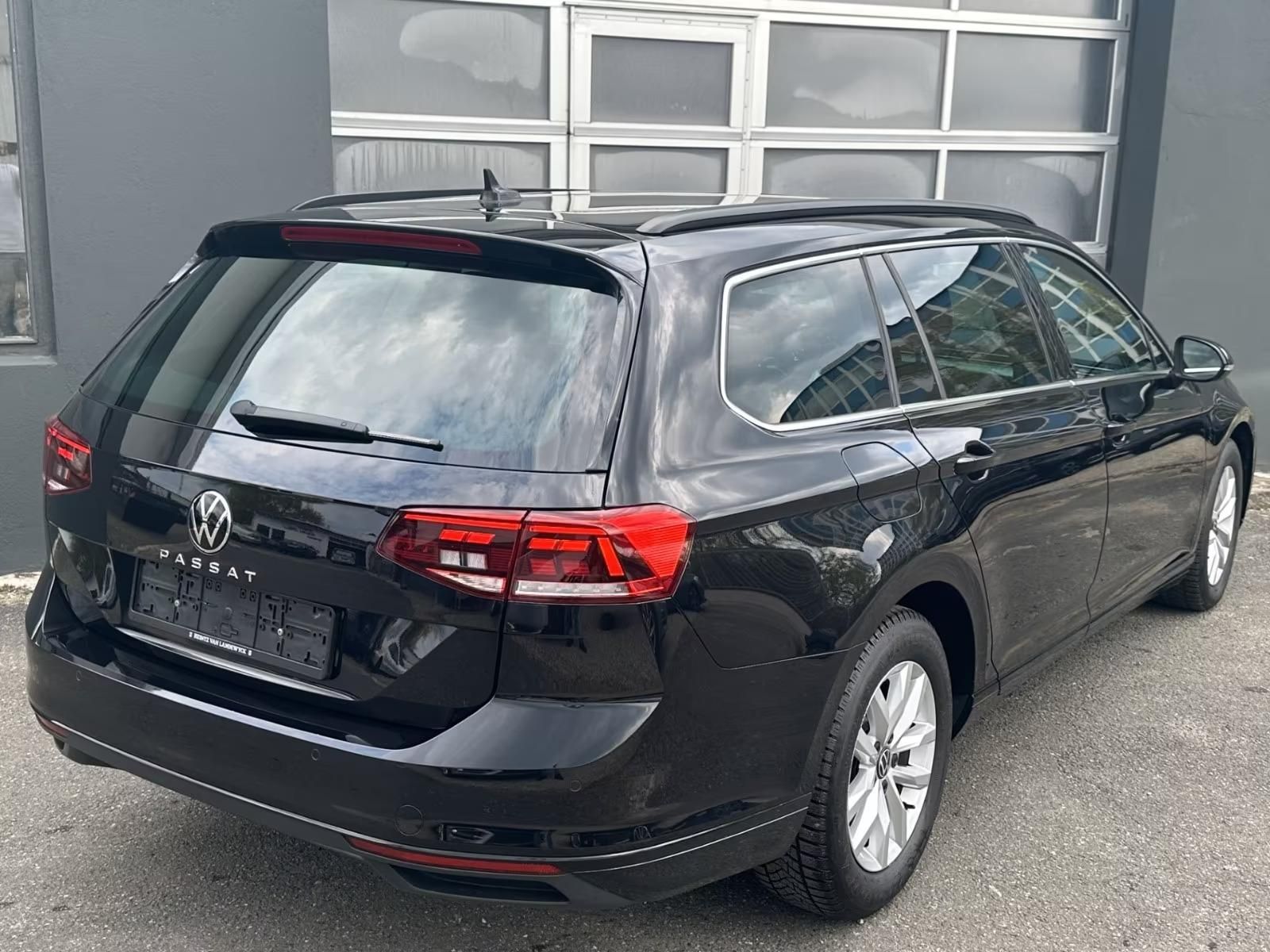 Volkswagen Passat, 2.0TDI DSG Virtual 1.Maj DPH - fotka 3