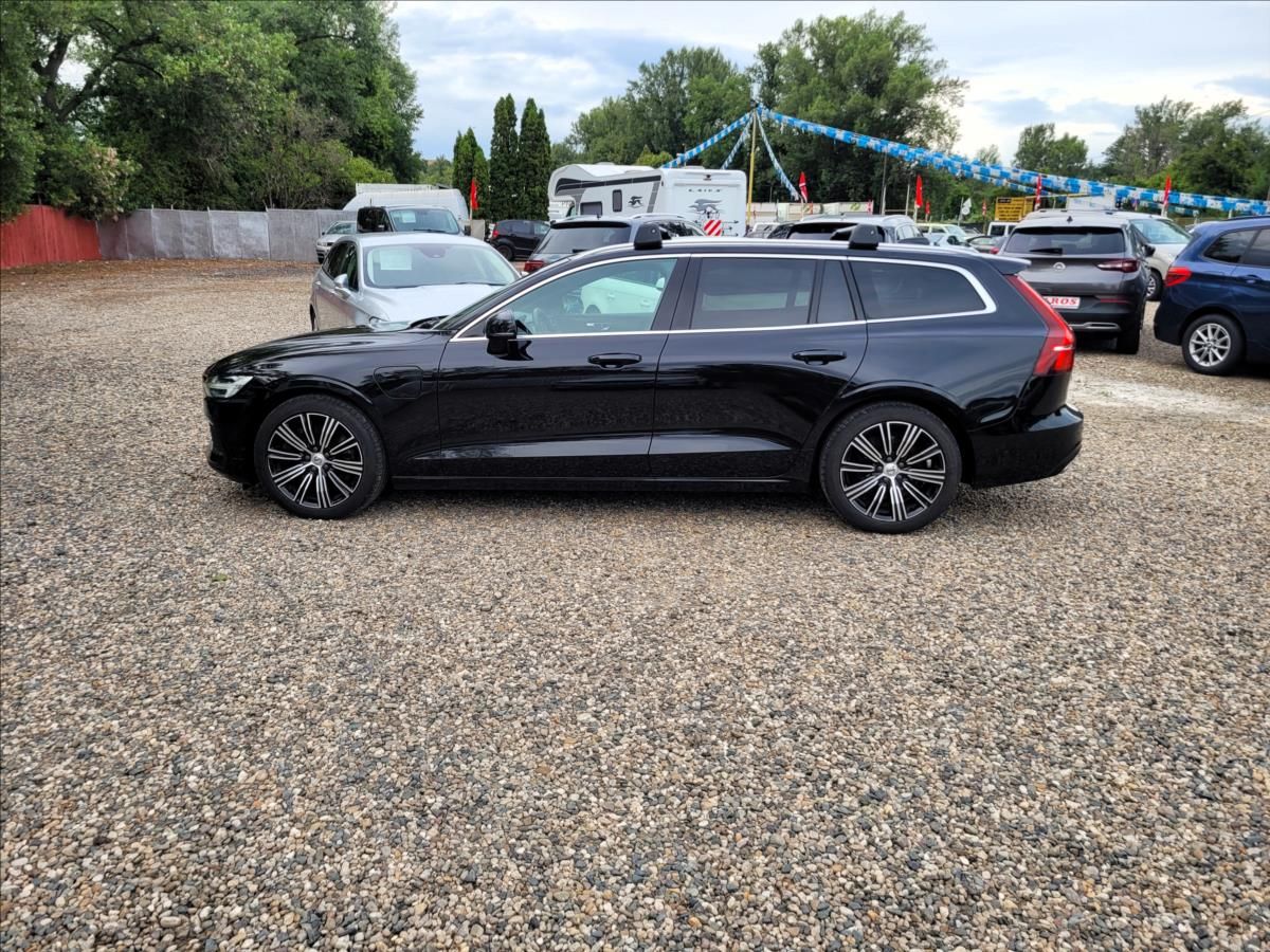 Volvo V60, 2,0 T6 ,AWD,Inscription,kůže - fotka 3