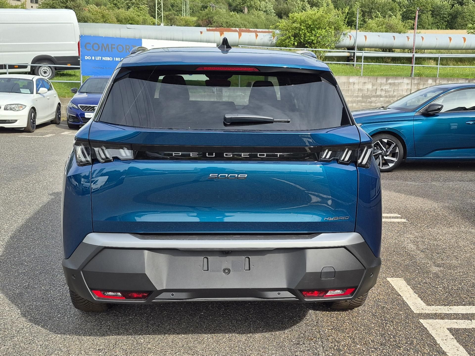 Peugeot 5008, BUSINESS Hybrid 145 e-DCS6 - fotka 4
