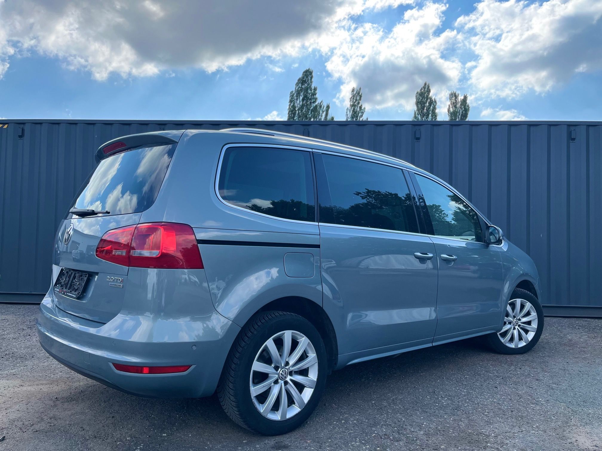 Volkswagen Sharan, 2,0 TDI 125 kW automat webasto - fotka 3