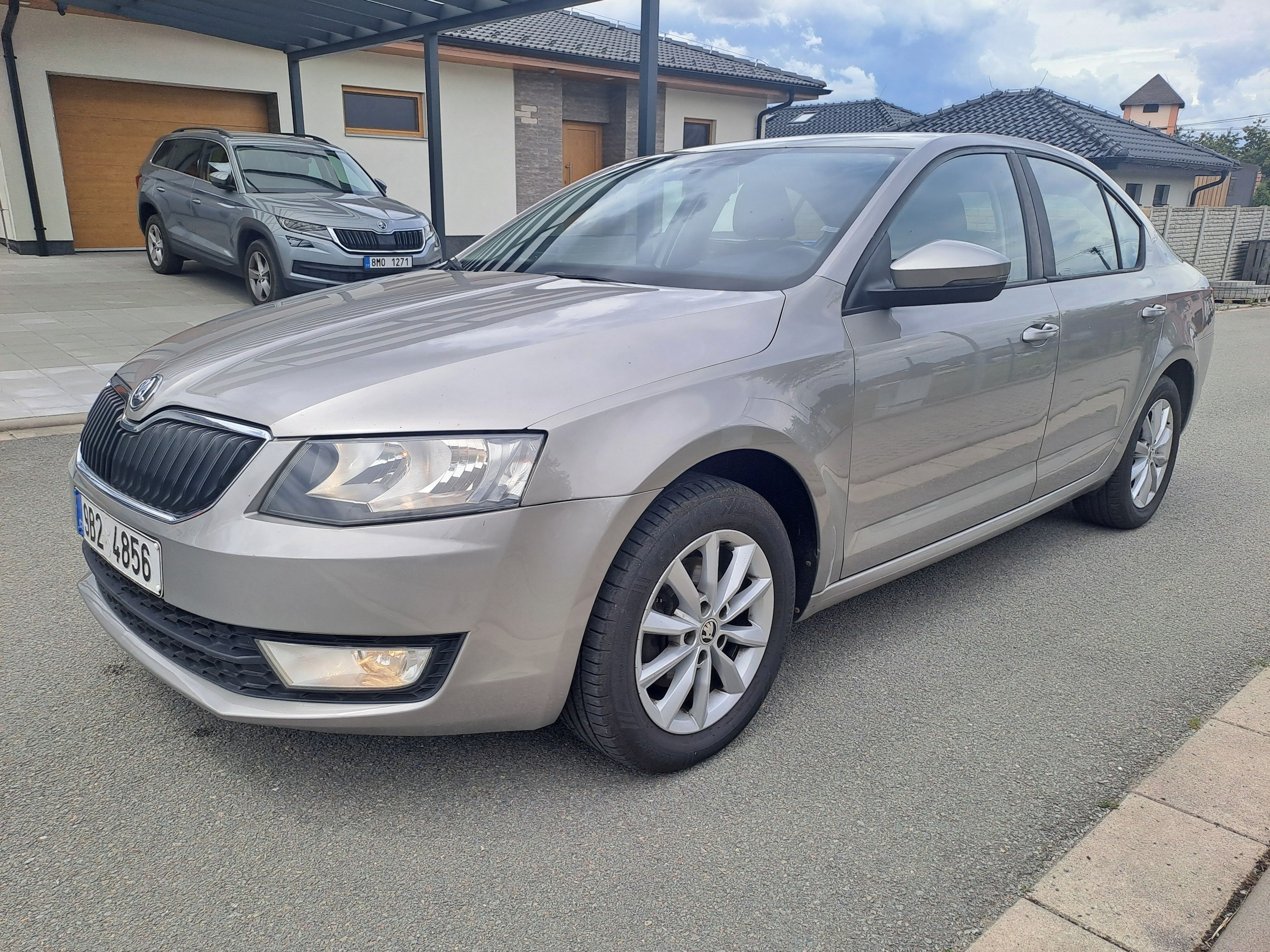 Škoda Octavia, 1,6 TDI,2.MAJ,ČR