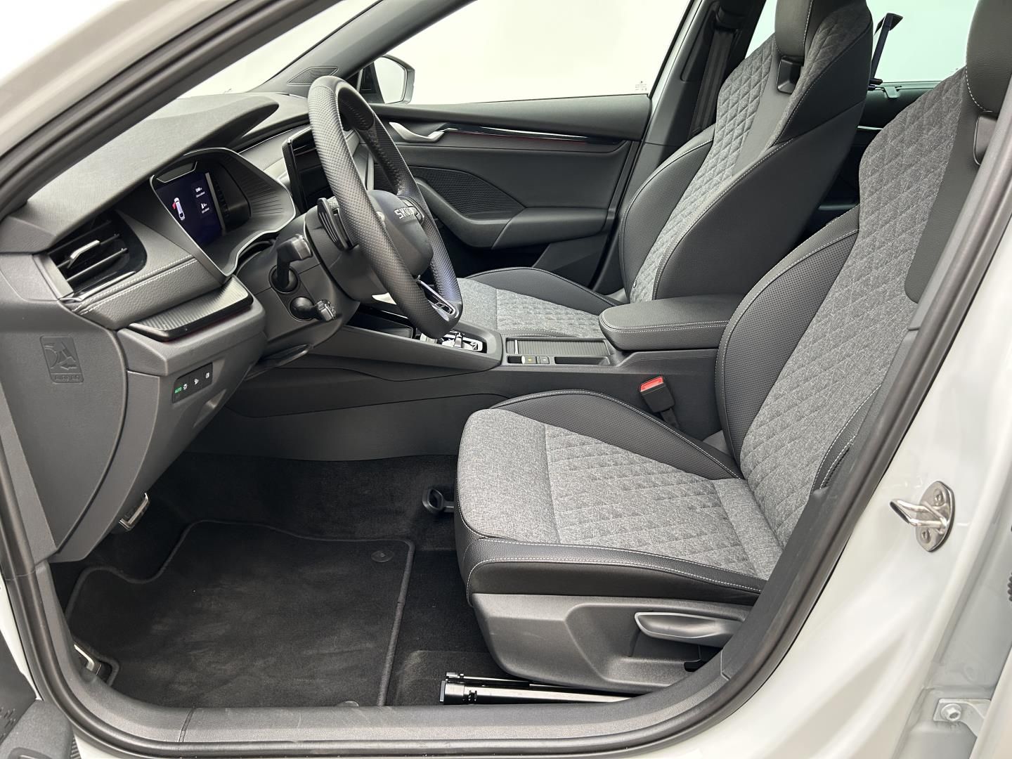 Škoda Octavia, 2.0TSI 150kW 4x4  SportLine - fotka 6