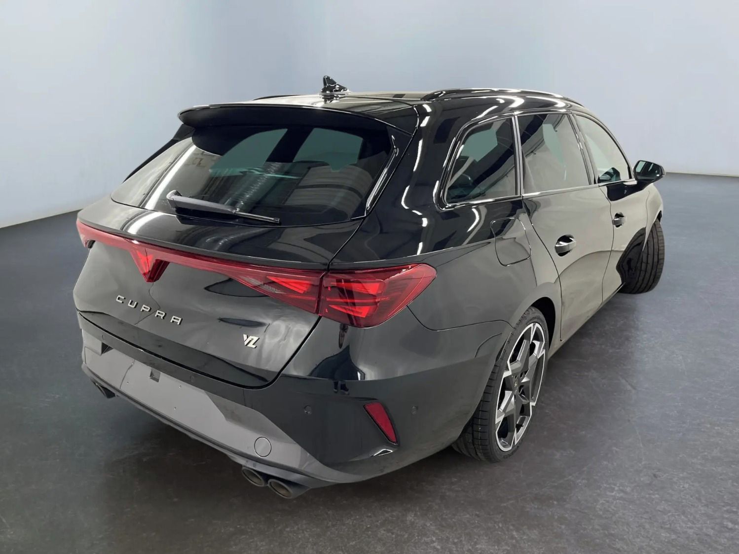 Cupra Leon, SP VZ 333 koní sleva 27% - fotka 3