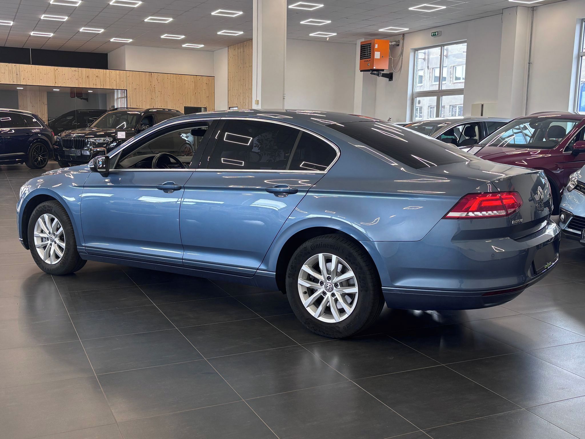 Volkswagen Passat, 110kW, 4X2, ČR - fotka 4