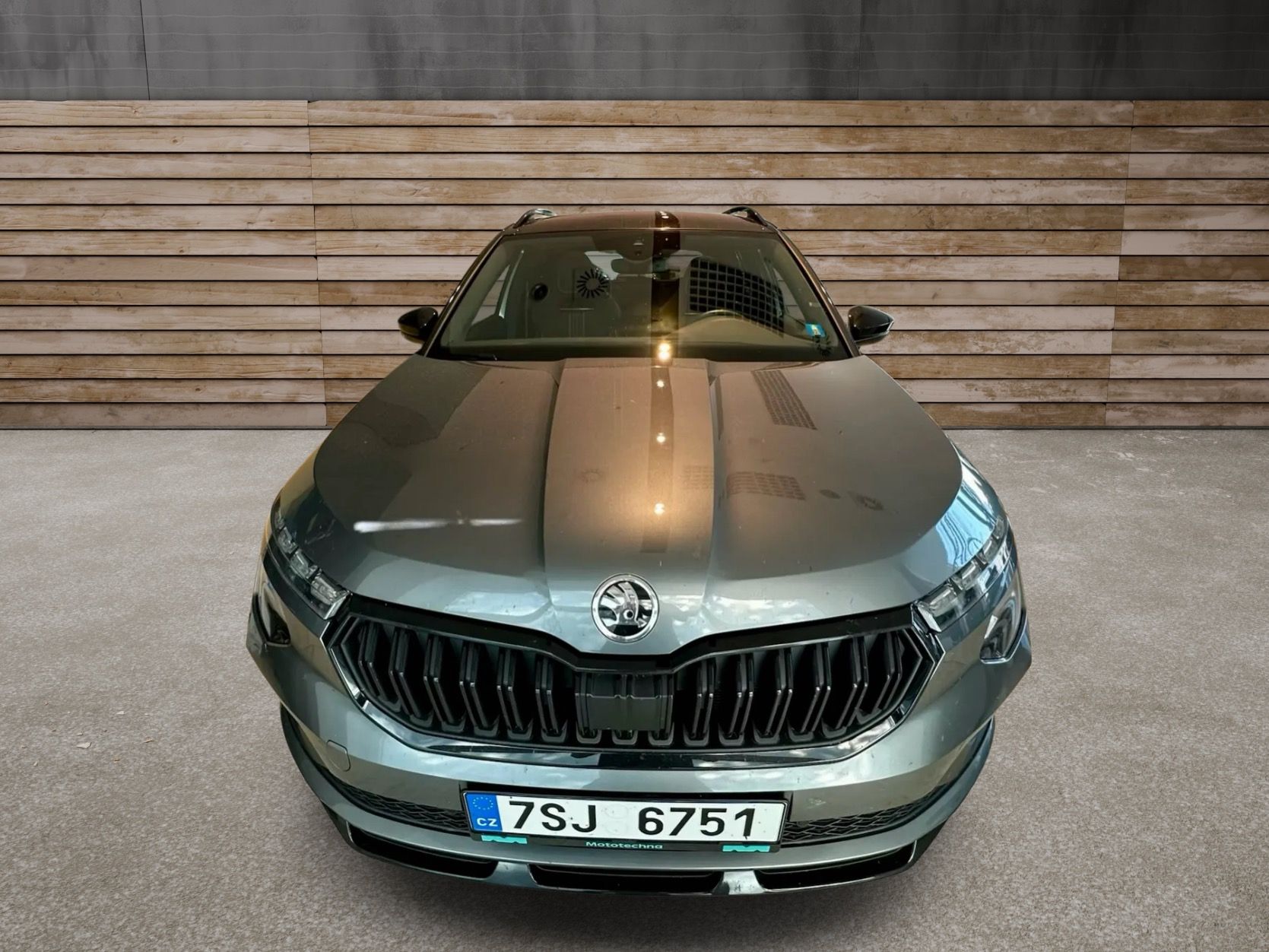 Škoda Kamiq, 1,5TSi DSG Monte Carlo / PANO - fotka 2