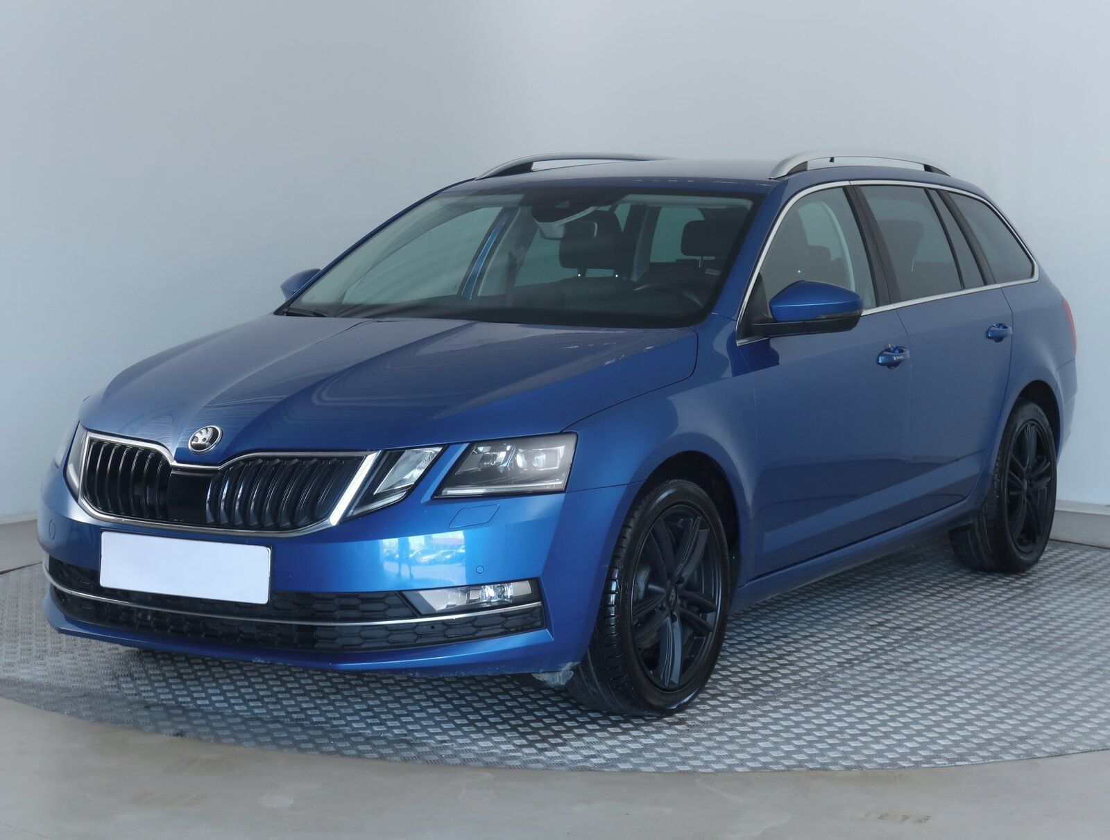 Škoda Octavia, 1.6 TDI, Elegance, Automat - fotka 2