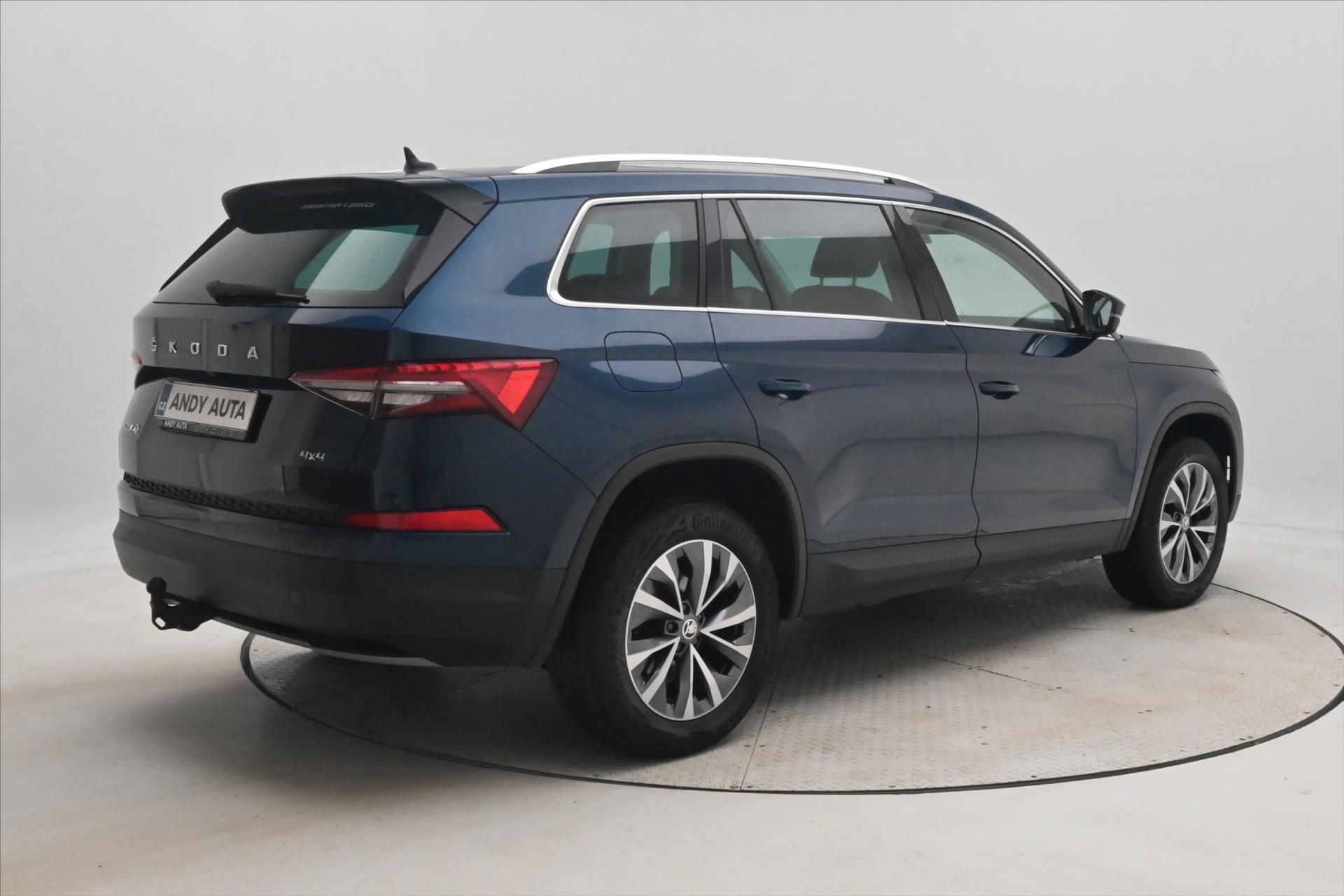 Škoda Kodiaq, 2,0 TDI 140kW DSG 4x4 Style Zá - fotka 5