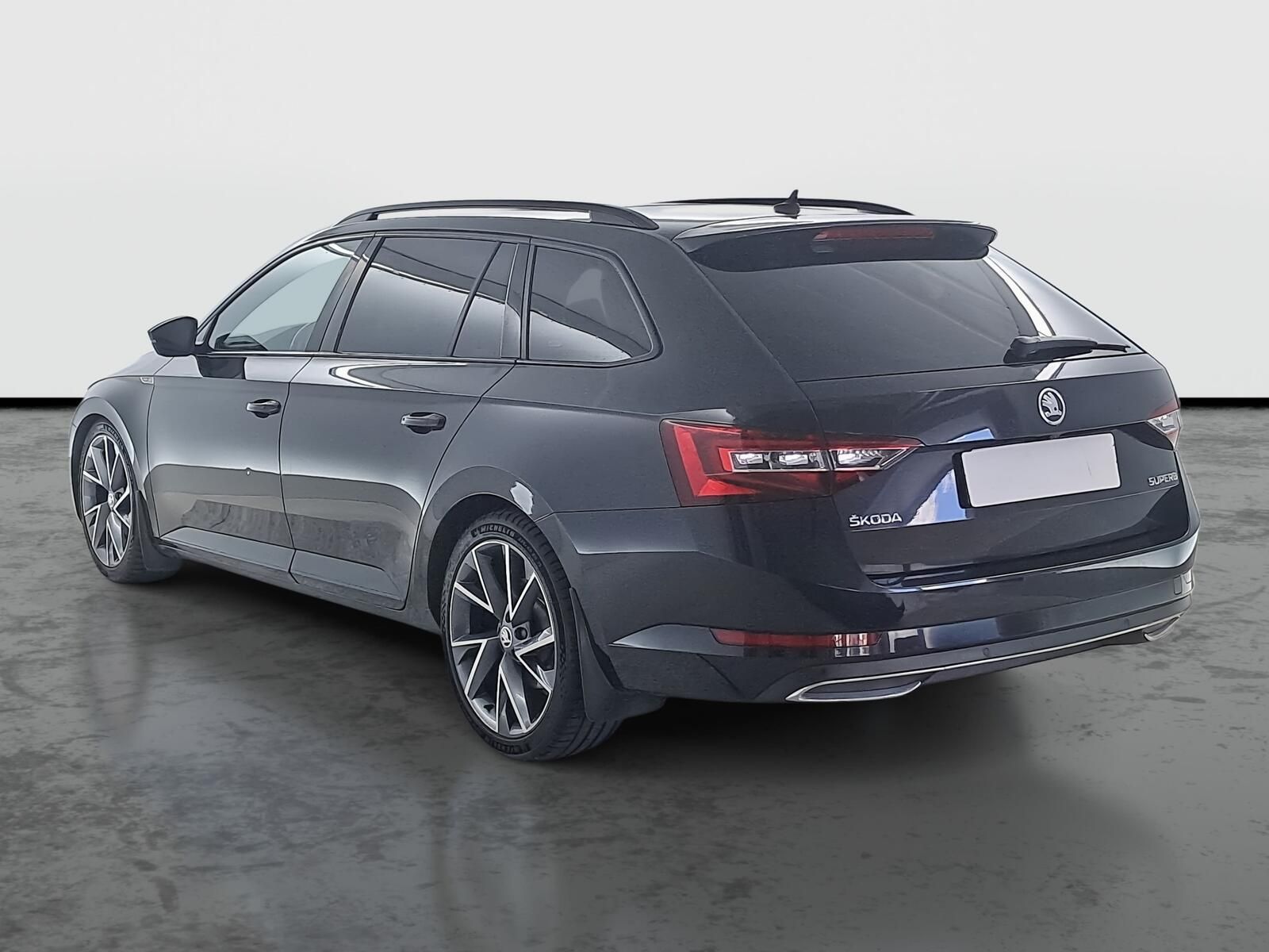 Škoda Superb, 2.0 TDI, Sportline, Kůže, Navi - fotka 4