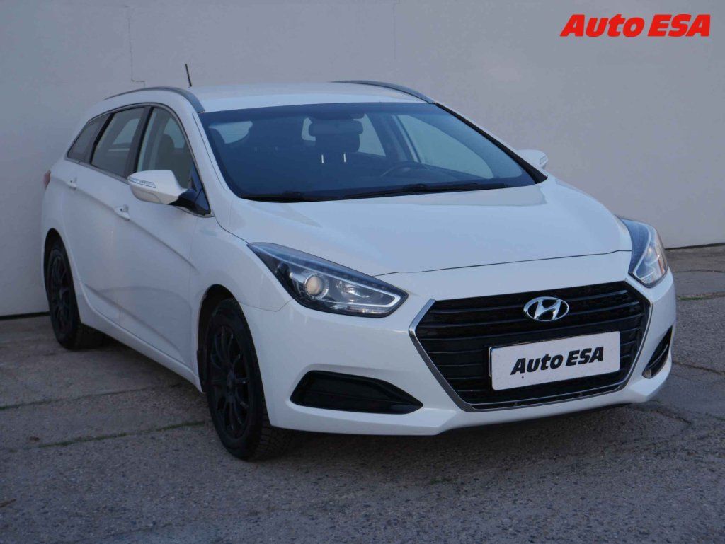 Hyundai i40, 1.6i
